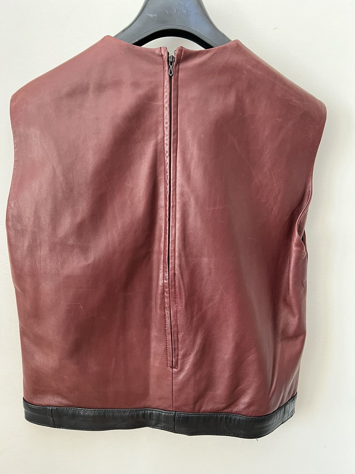 Saint Laurent Paris YVES SAINT LAURENT/ALBER ELBAZ soft leather sleeveless top Size S / US 4 / IT 40 - 3 Thumbnail