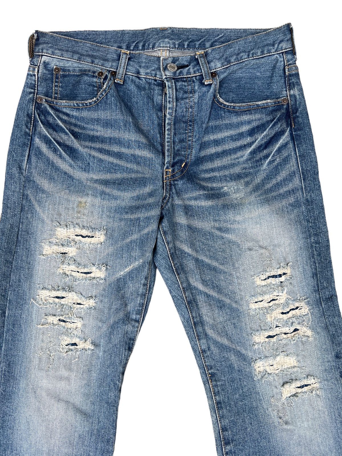 Takeo Kikuchi Takeo Kikuchi Jeans Japan Distressed Denim Jeans 33x31.5 Size US 33 - 4 Thumbnail