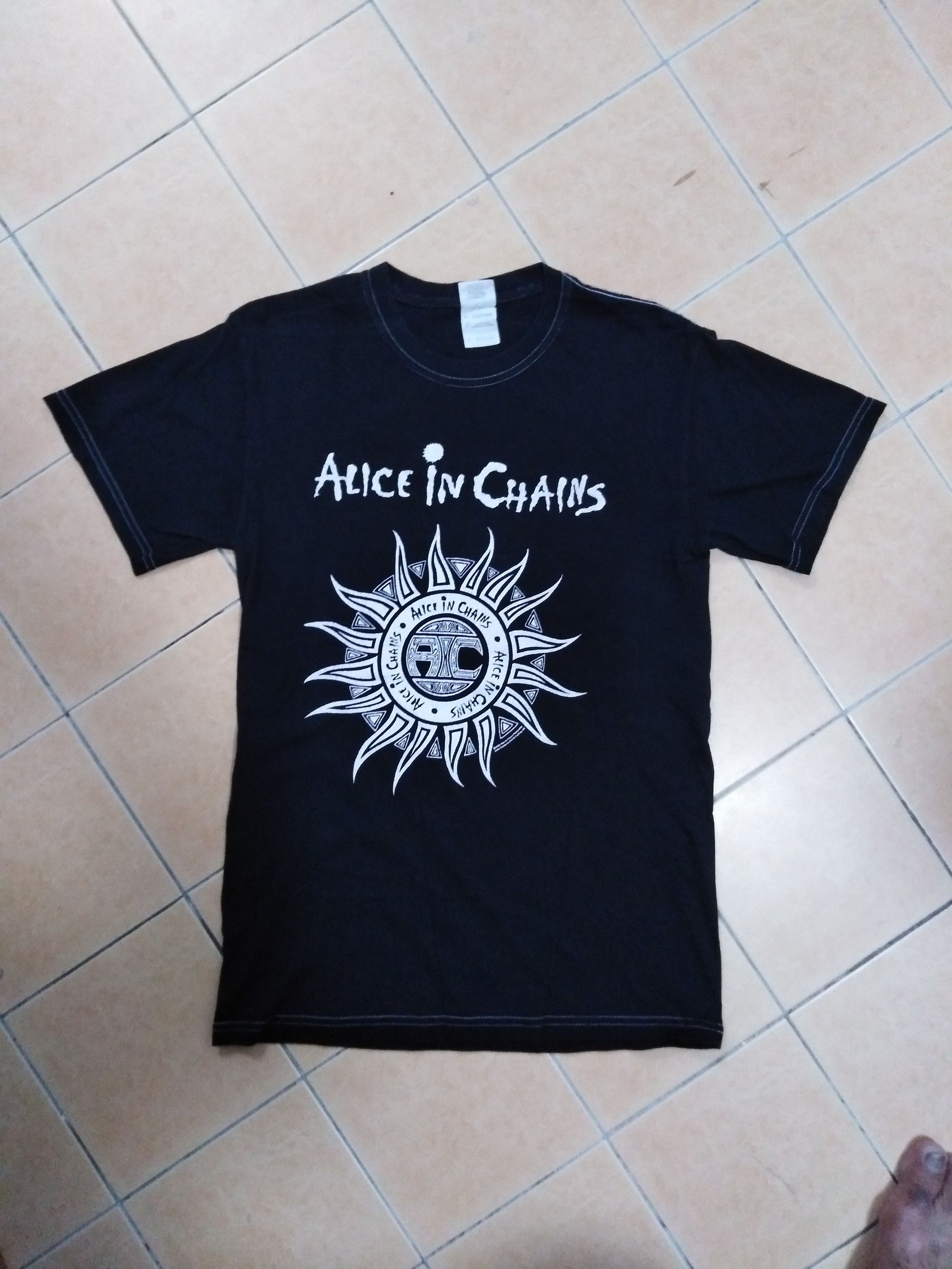 Band Tees VINTAGE Y2K ALICE IN CHAINS SHIRT Size US M / EU 48-50 / 2 - 1 Thumbnail