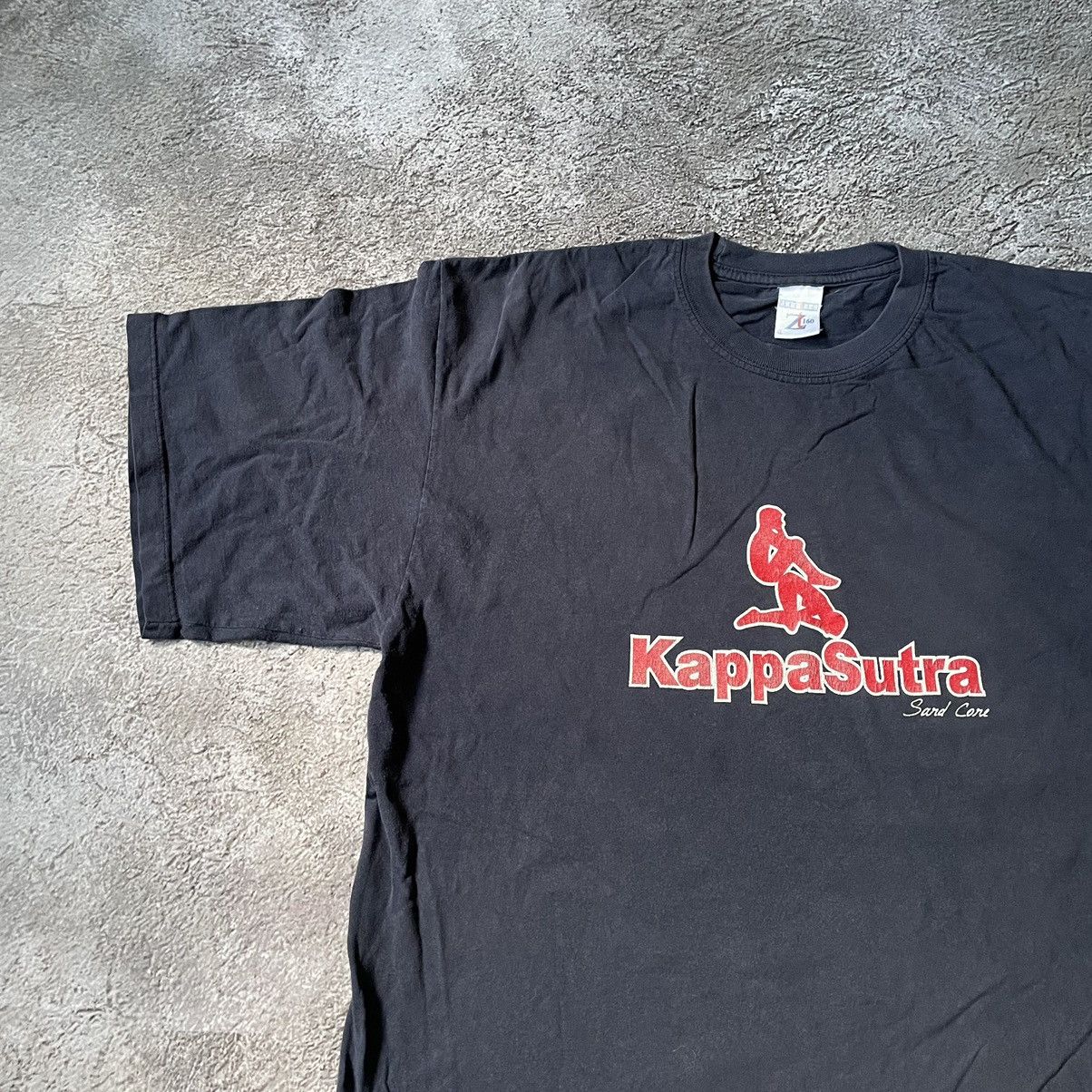 Vintage Vintage Y2K Kappasutra Graphic Tee Black Oversized Indie XL Size US XL / EU 56 / 4 - 4 Thumbnail