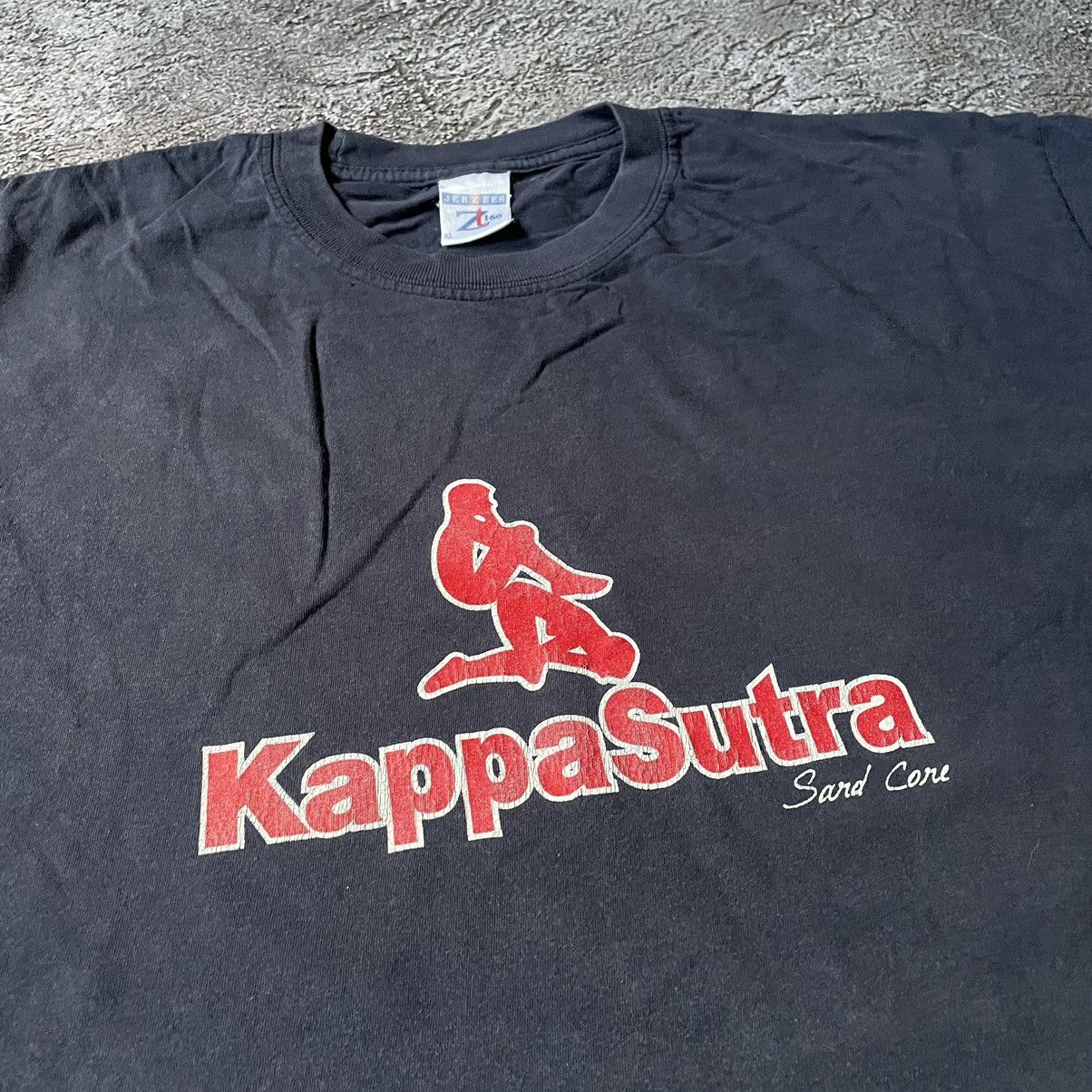 Vintage Vintage Y2K Kappasutra Graphic Tee Black Oversized Indie XL Size US XL / EU 56 / 4 - 6 Thumbnail