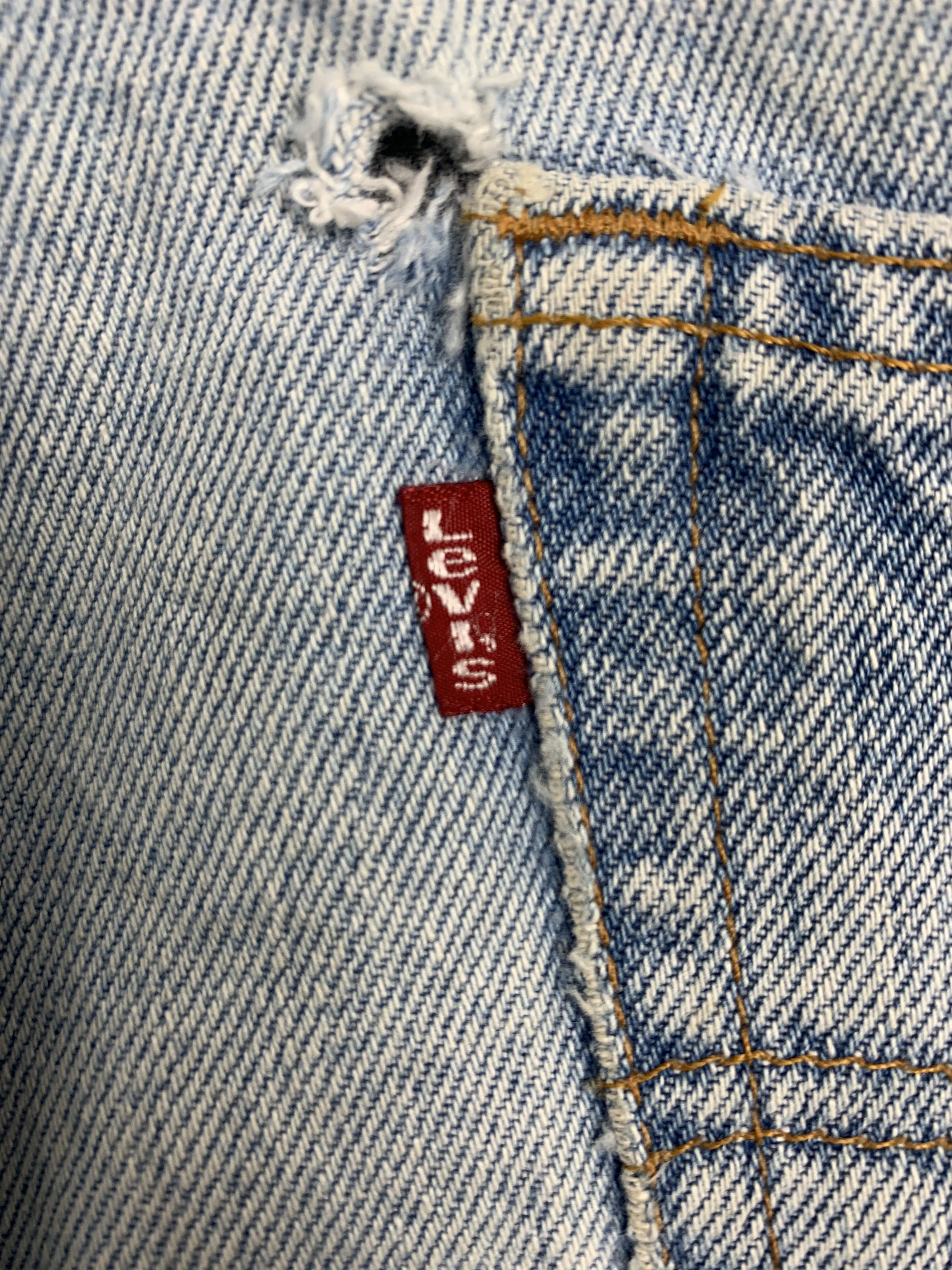 Levi's Vintage 90s LEVI'S 560 Tapered Faded Light Wash Jeans Size US 34 / EU 50 - 9 Thumbnail
