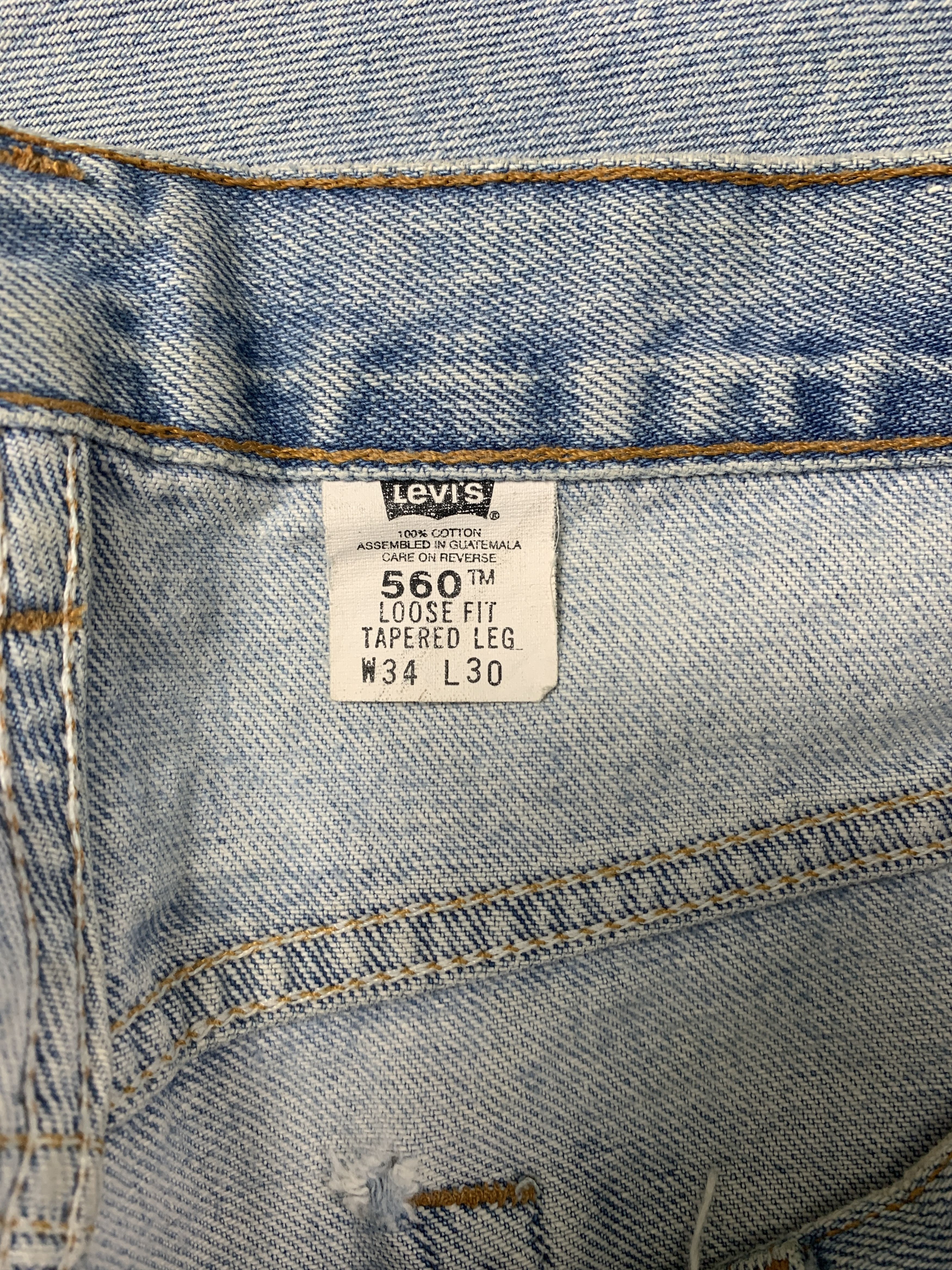 Levi's Vintage 90s LEVI'S 560 Tapered Faded Light Wash Jeans Size US 34 / EU 50 - 10 Thumbnail