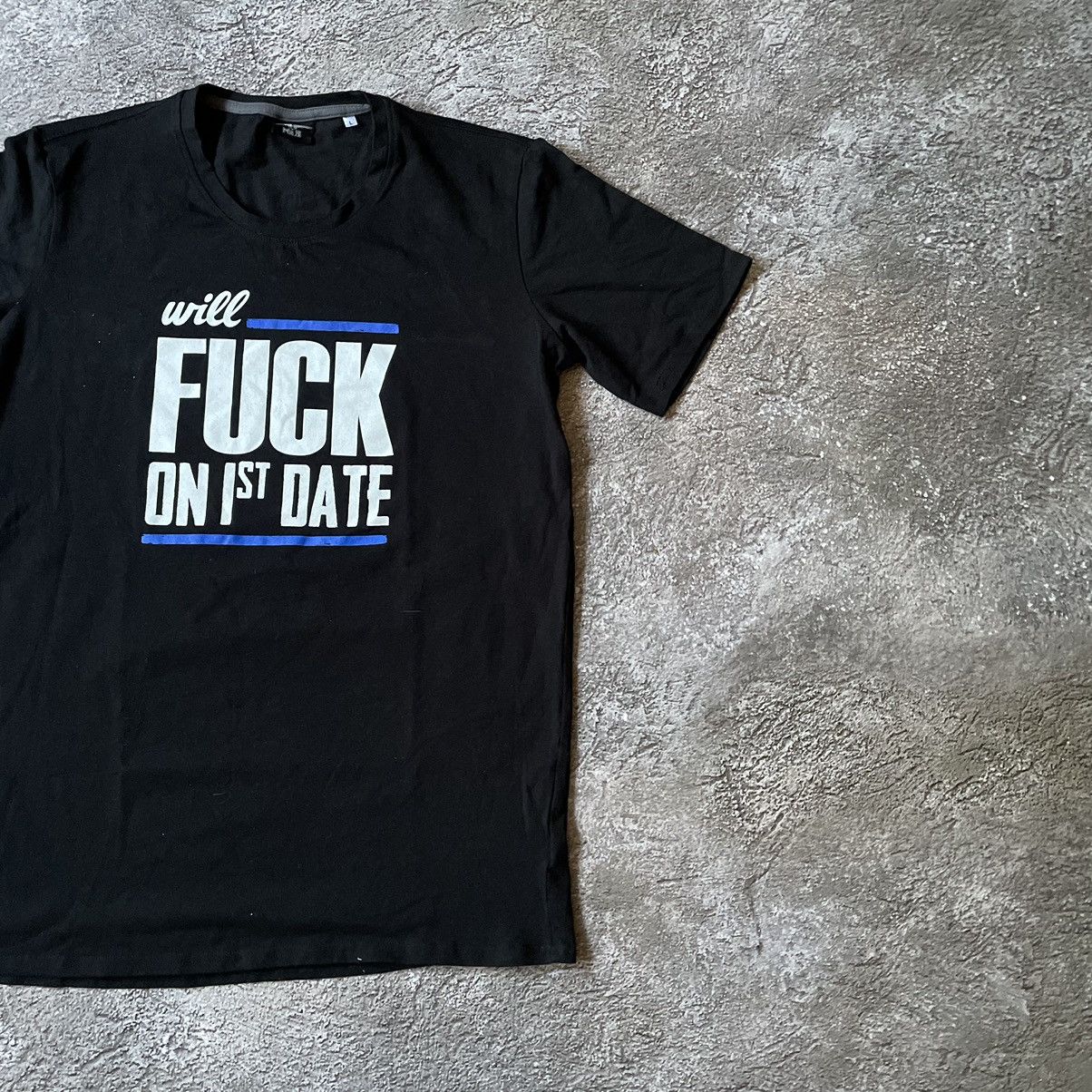 Vintage VINTAGE Y2K FUNNY SLOGAN TEE WILL FUCK 1ST DATE L Size US L / EU 52-54 / 3 - 2 Thumbnail