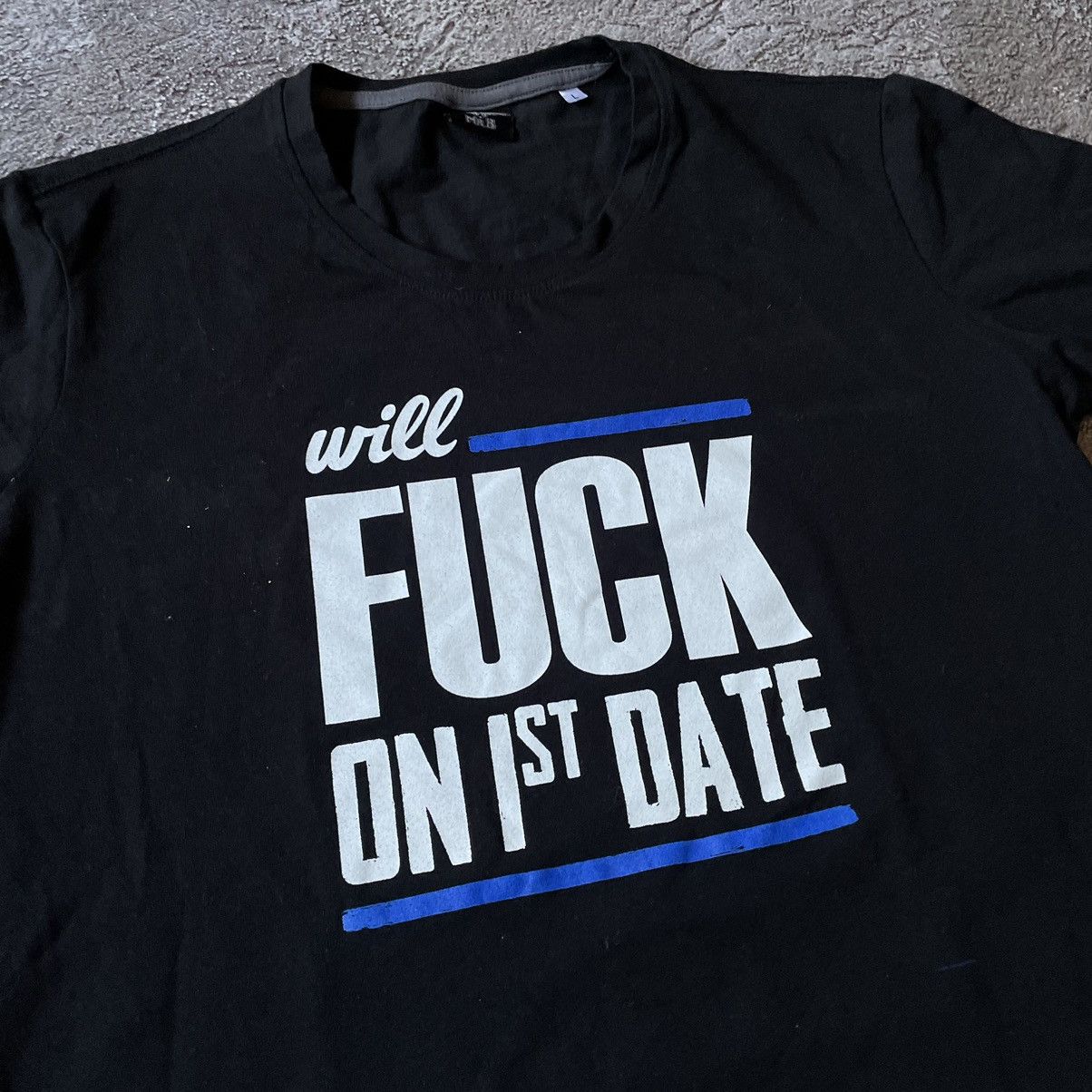 Vintage VINTAGE Y2K FUNNY SLOGAN TEE WILL FUCK 1ST DATE L Size US L / EU 52-54 / 3 - 6 Thumbnail