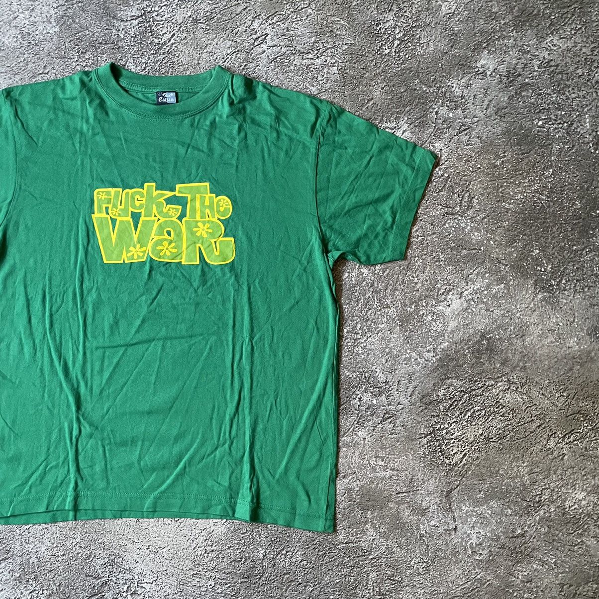 Vintage Vintage Y2K Green Graphic Logo Tee Fuck War Streetwear M Size US M / EU 48-50 / 2 - 2 Thumbnail