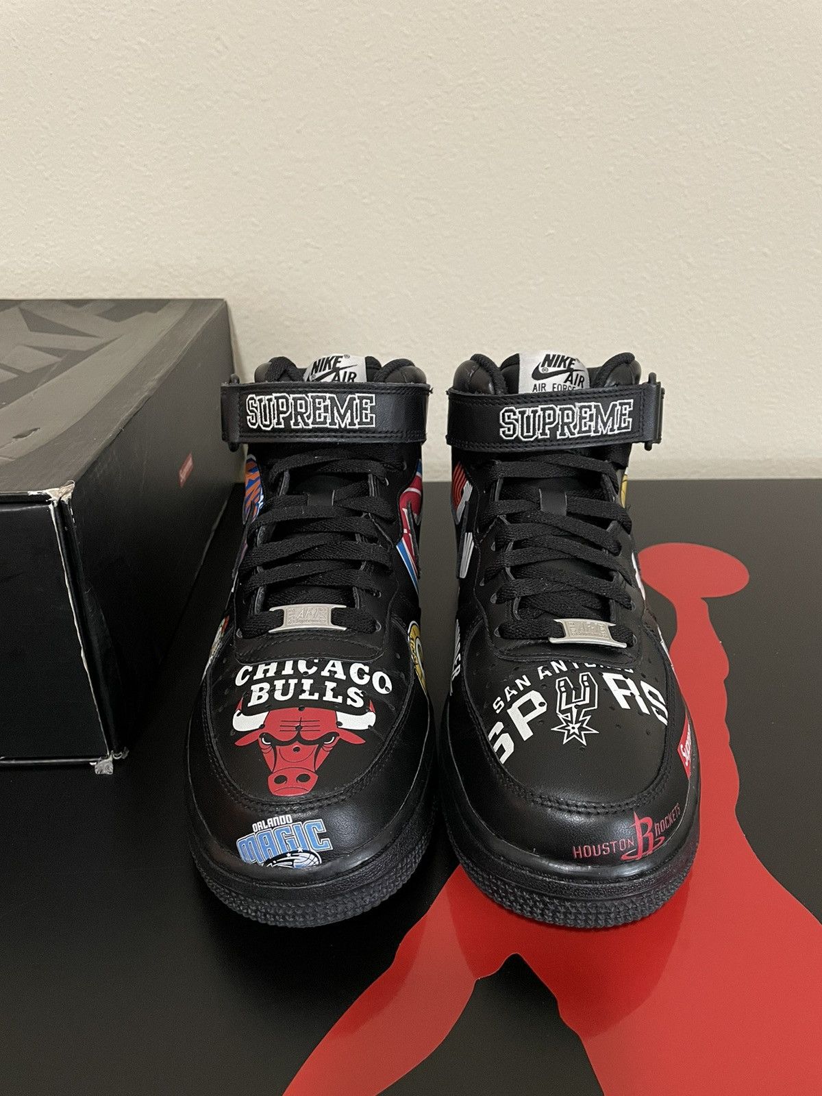 NBA × Nike × Supreme Supreme NBA Nike Air Force 1 Mid Size US 8 / EU 41 - 6 Thumbnail