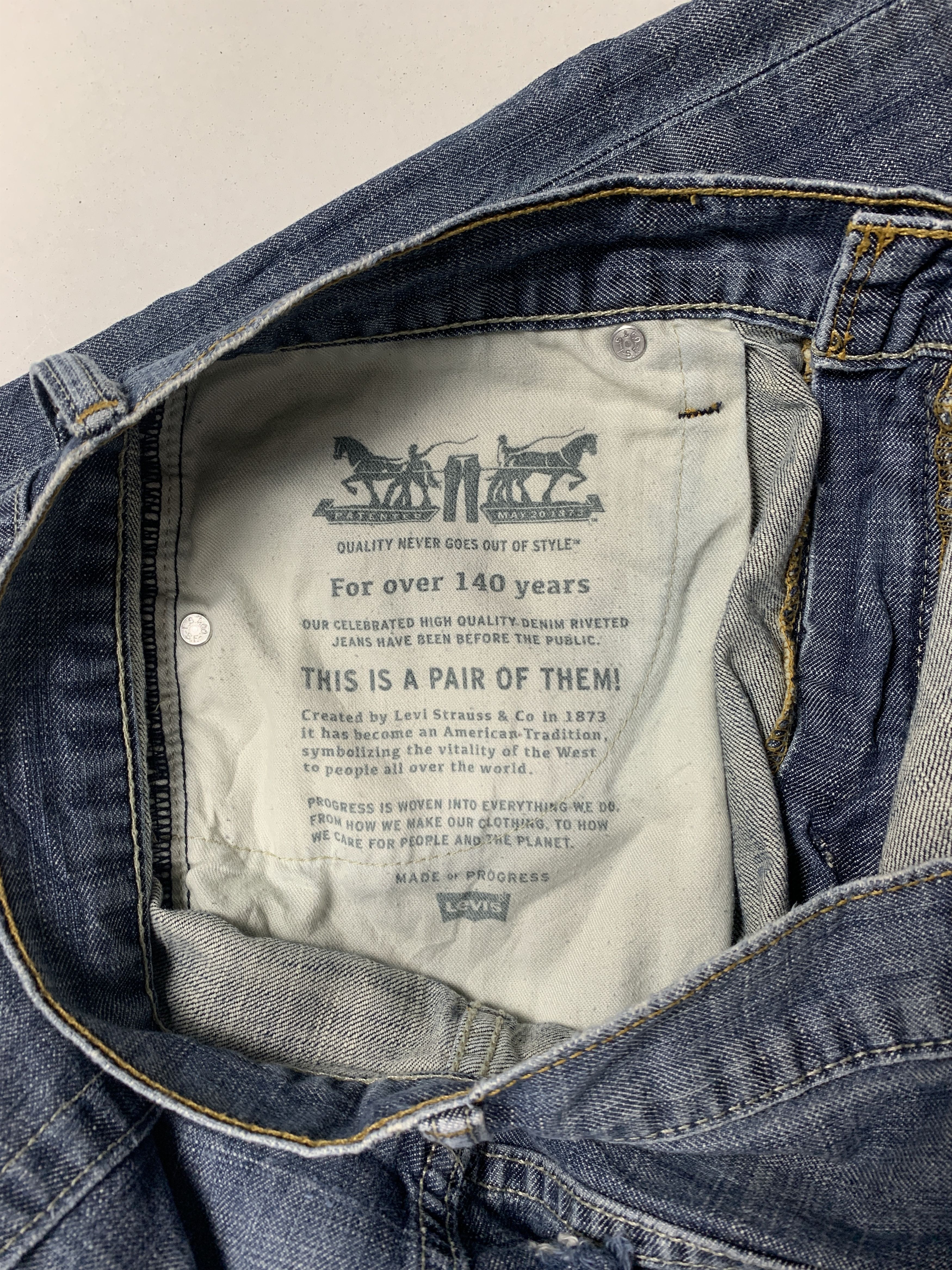 Levi's × Vintage Vintage LEVI'S 569 Distressed Faded Mid Wash Jeans Size US 36 / EU 52 - 10 Thumbnail