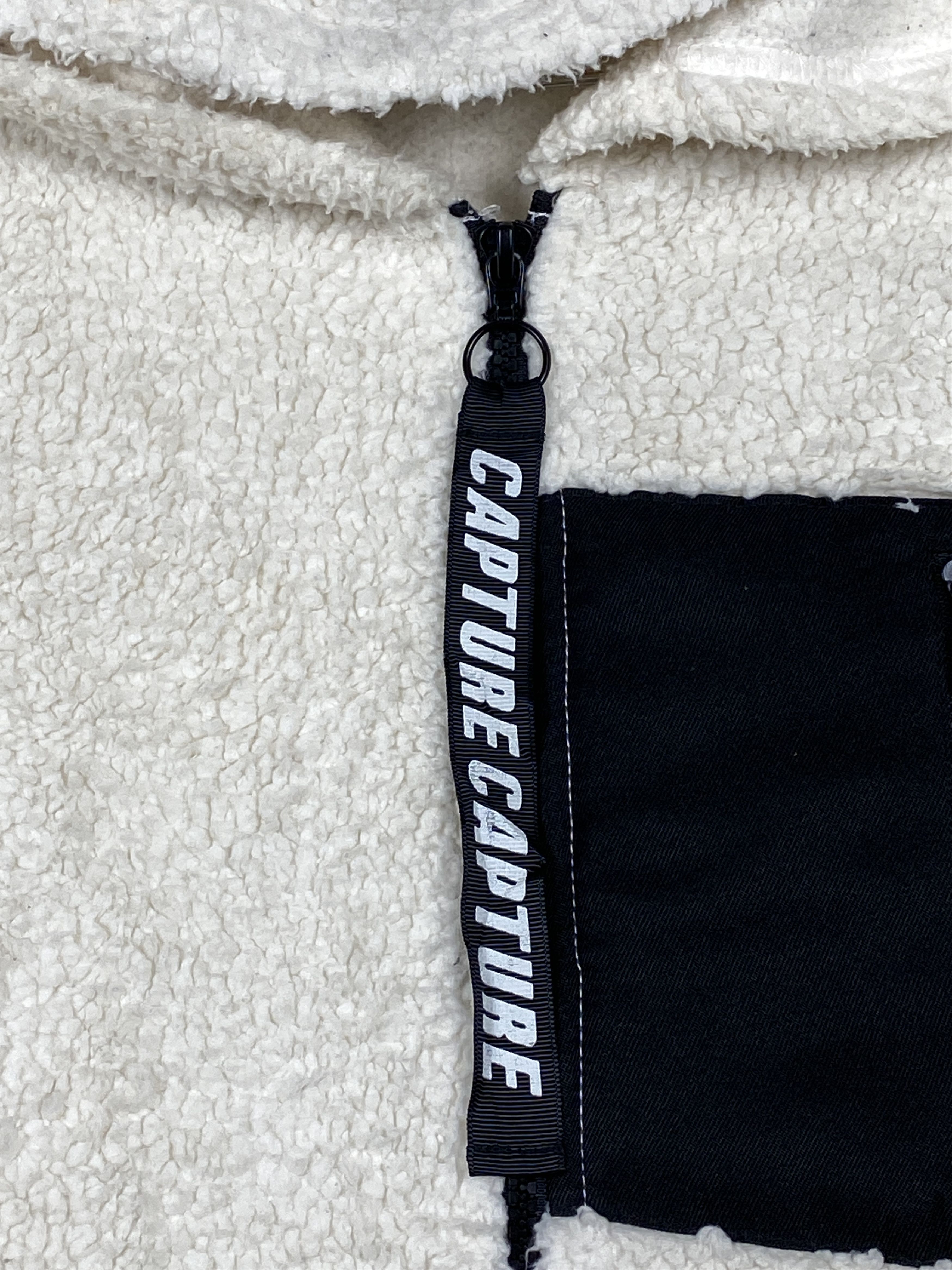 Japanese Brand Vintage Capture Hoodie Sherpa Zip Up Jacket J1653 Size US M / EU 48-50 / 2 - 3 Thumbnail