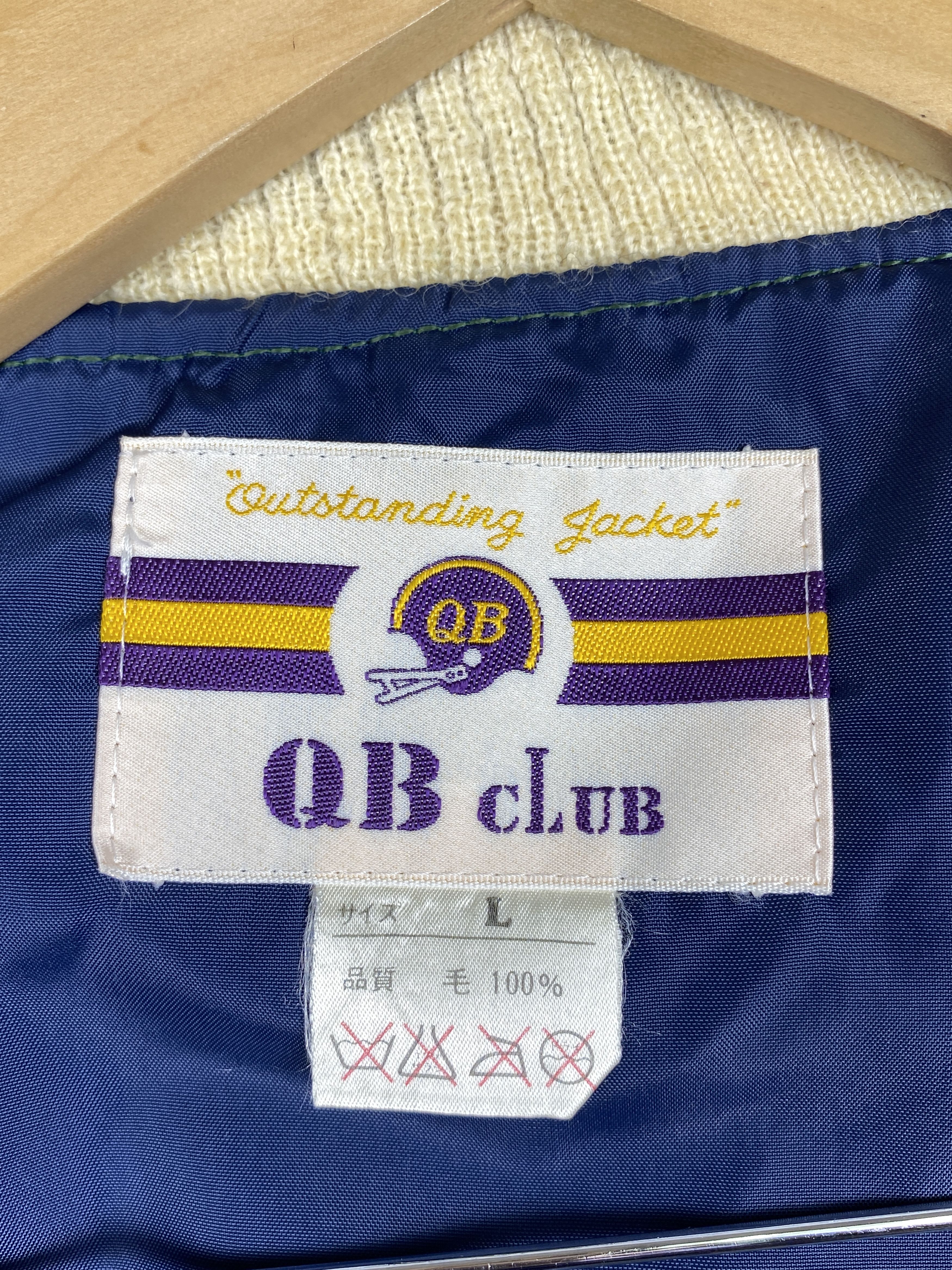 Japanese Brand Vintage QB Club Button Up Varsity Jacket J1654 Size US S / EU 44-46 / 1 - 7 Thumbnail