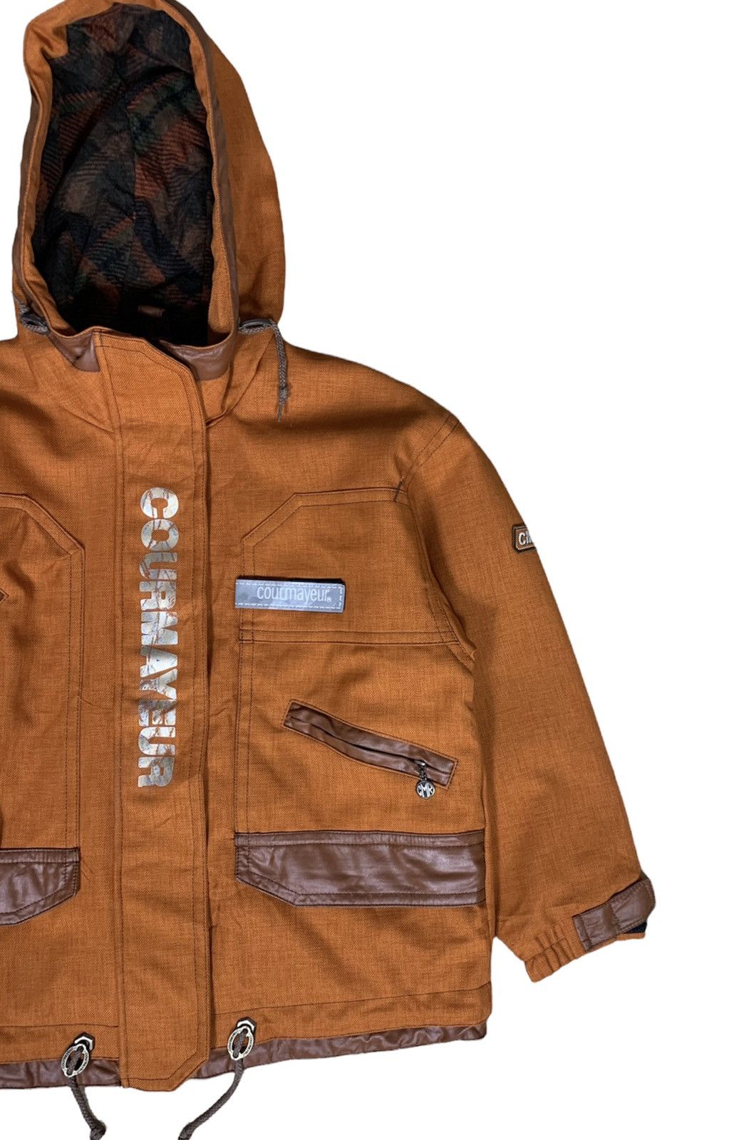 Japanese Brand Japanese Brand Ski Jacket Courmayeur Multi Pockets Size US L / EU 52-54 / 3 - 3 Thumbnail