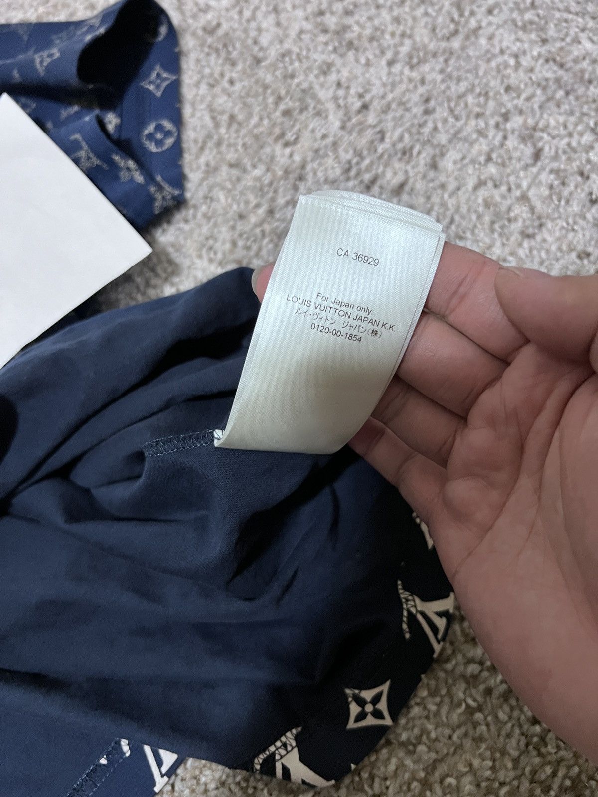 Louis Vuitton Louis Vuitton LVSE MONOGRAM GRADIENT T-SHIRT Size US M / EU 48-50 / 2 - 5 Thumbnail