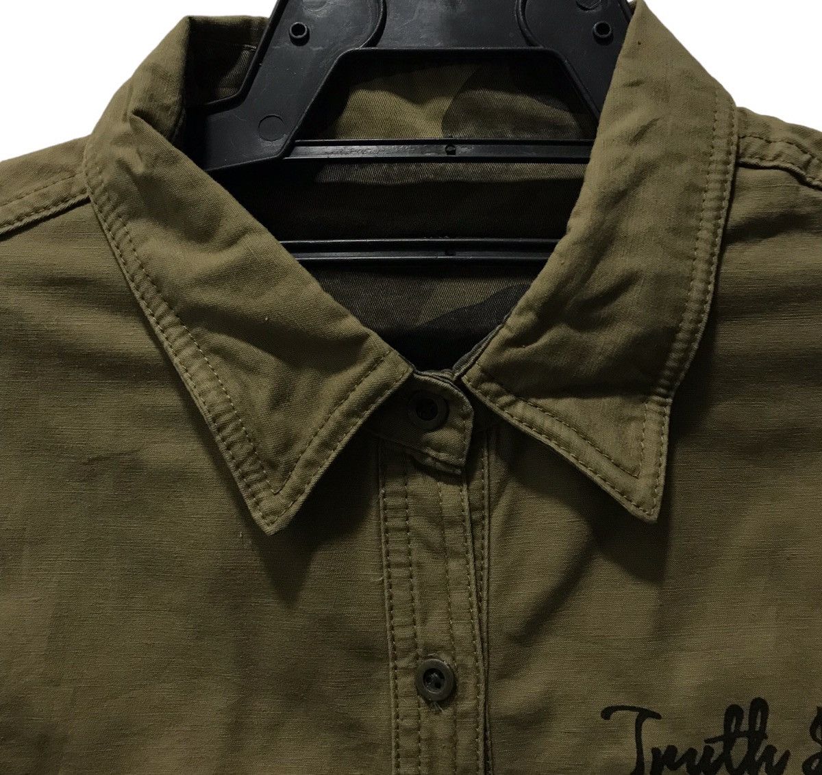 Vintage Vintage Military Design Shirt Button Ups Size US M / EU 48-50 / 2 - 3 Thumbnail
