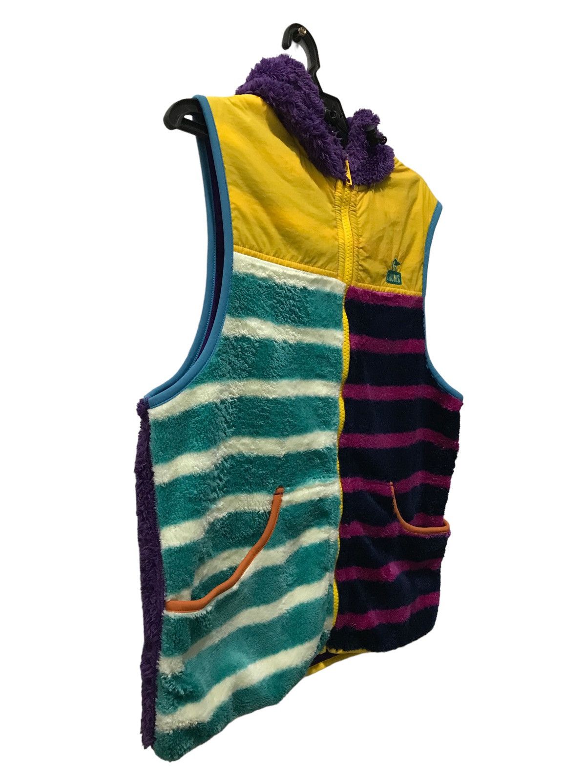 Chums Chums Hang With Your Chums Sleeveless Jacket HOODIE Size US L / EU 52-54 / 3 - 5 Thumbnail