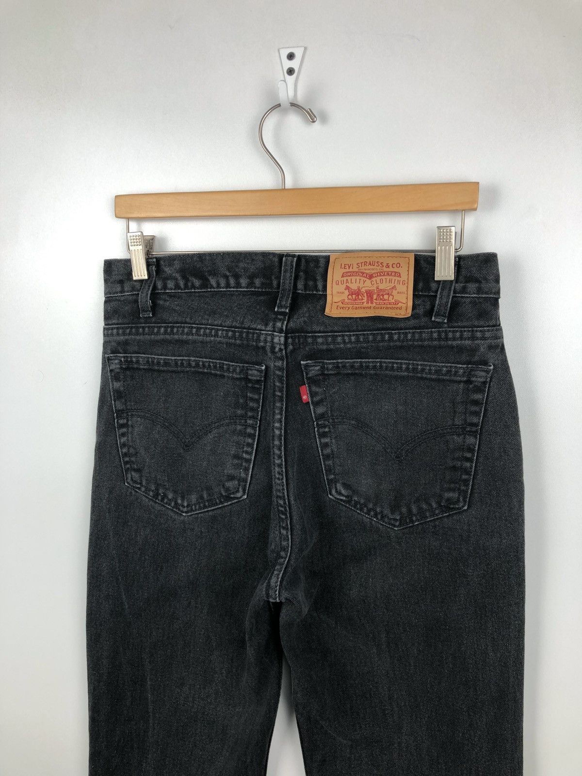 Levi's × Levi's Vintage Clothing × Vintage Vintage USA Levi’s 550 jeans mens w32 l30 MADE IN CANADA Size US 30 / EU 46 - 4 Thumbnail