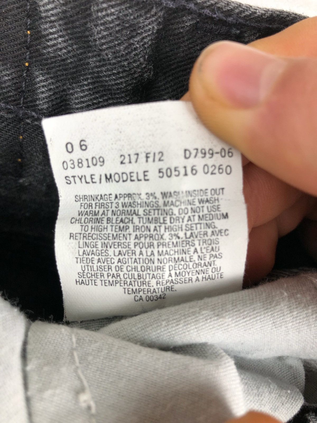Levi's × Levi's Vintage Clothing × Vintage Vintage USA Levi’s 550 jeans mens w32 l30 MADE IN CANADA Size US 30 / EU 46 - 8 Thumbnail