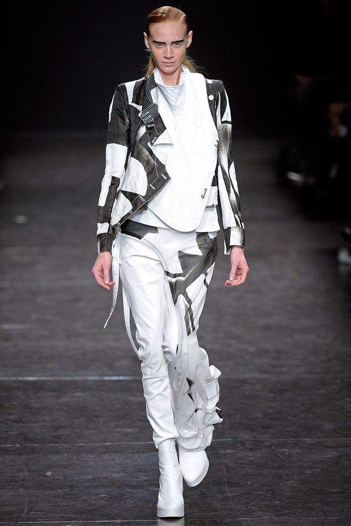 Ann Demeulemeester Ann Demeulemeester - S/S '11 Abstract Fencing Jacket Size XXS / US 00 / IT 34 - 1 Thumbnail