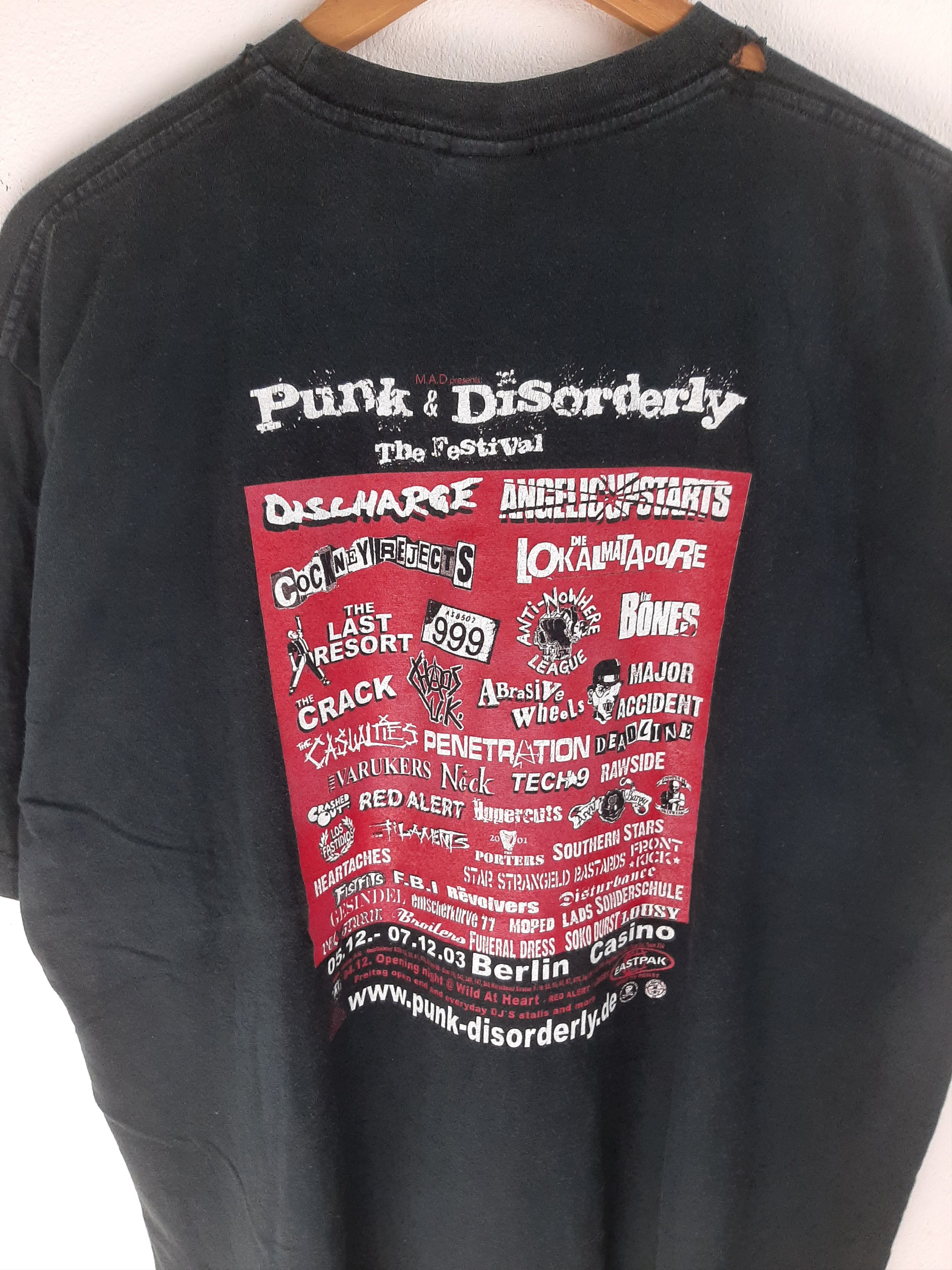 Band Tees VINTAGE 2000s PUNK & DISORDERLY FEST (discharge angelic) Size US L / EU 52-54 / 3 - 12 Thumbnail