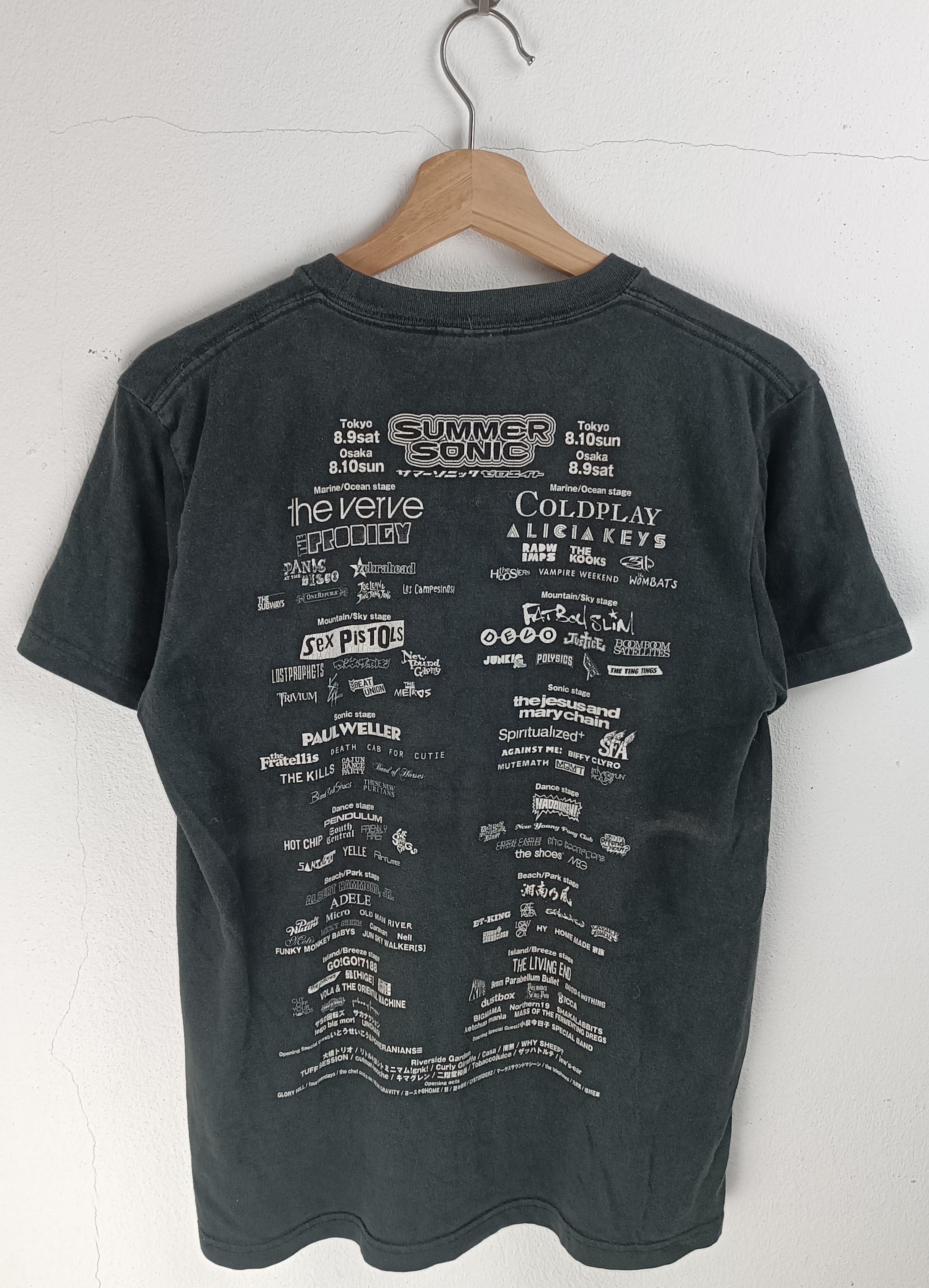 Band Tees VINTAGE SUMMER SONIC FEST (coldplay prodigy kooks) Size US M / EU 48-50 / 2 - 4 Thumbnail