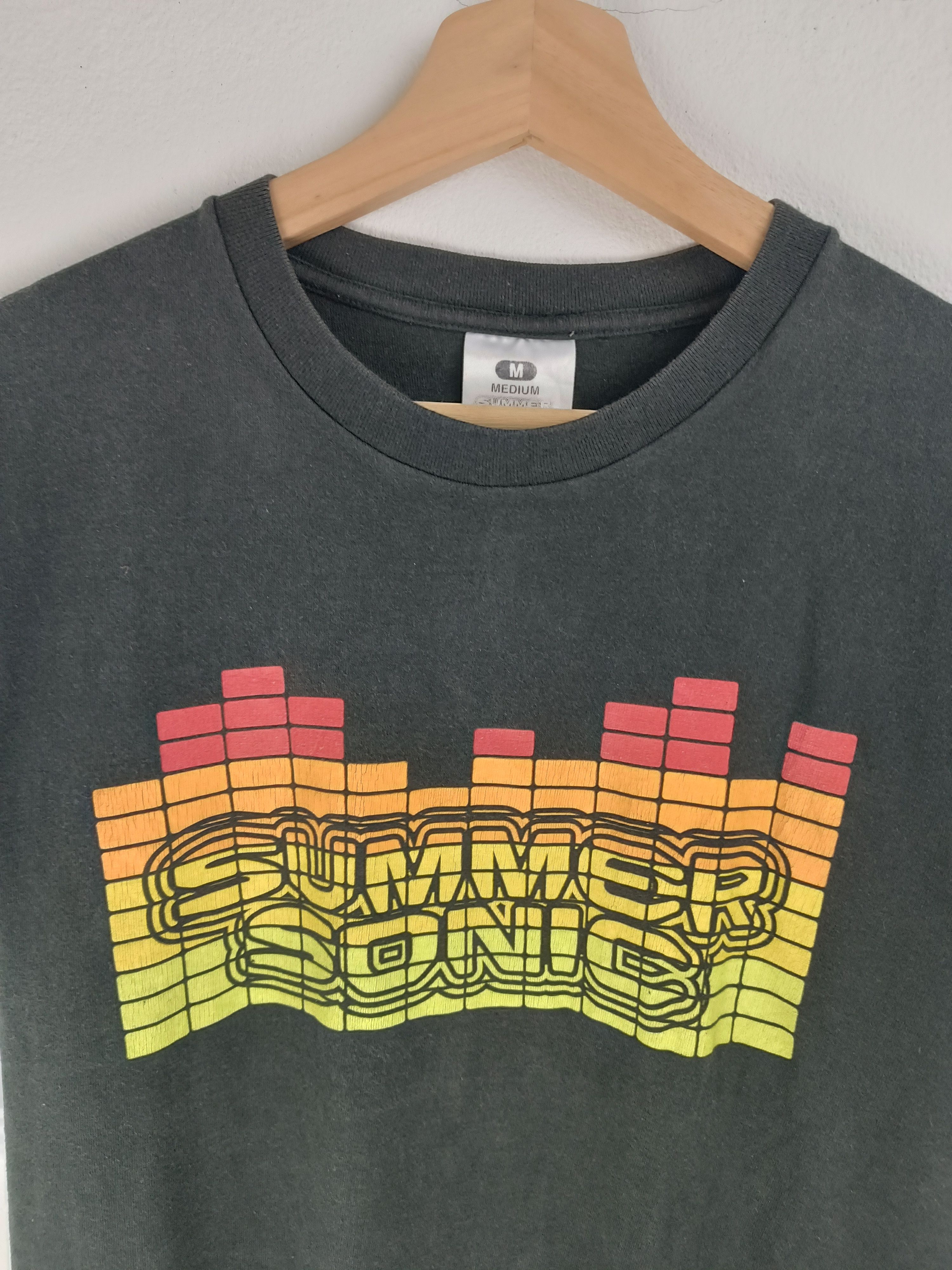 Band Tees VINTAGE SUMMER SONIC FEST (coldplay prodigy kooks) Size US M / EU 48-50 / 2 - 5 Thumbnail