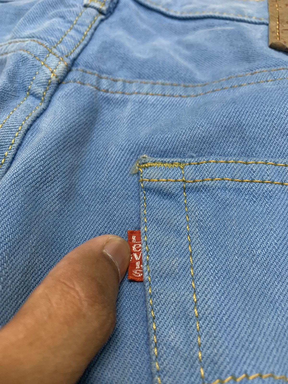Levi's Vintage Levis 509 Regular Fit Colour Jeans 32x35.5 Size US 32 / EU 48 - 9 Thumbnail