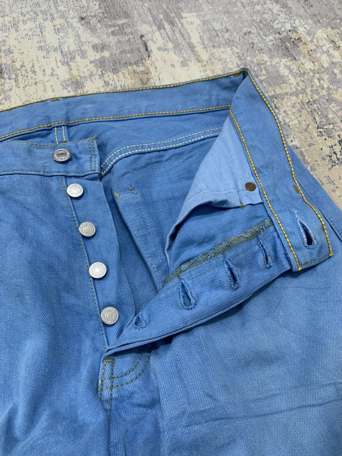 Levi's Vintage Levis 509 Regular Fit Colour Jeans 32x35.5 Size US 32 / EU 48 - 4 Thumbnail