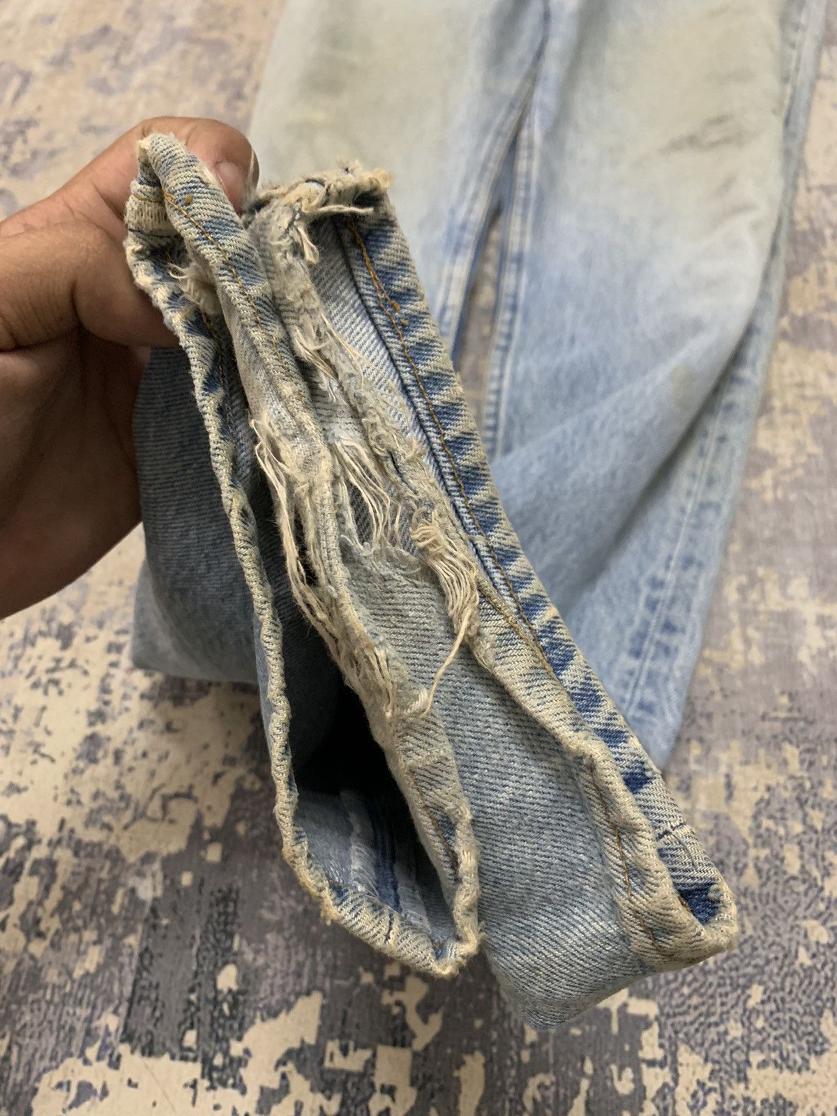 Levi's Vintage Levi’s 501 Trashed Denim Jeans made in usa W29x32 Size US 29 - 8 Thumbnail