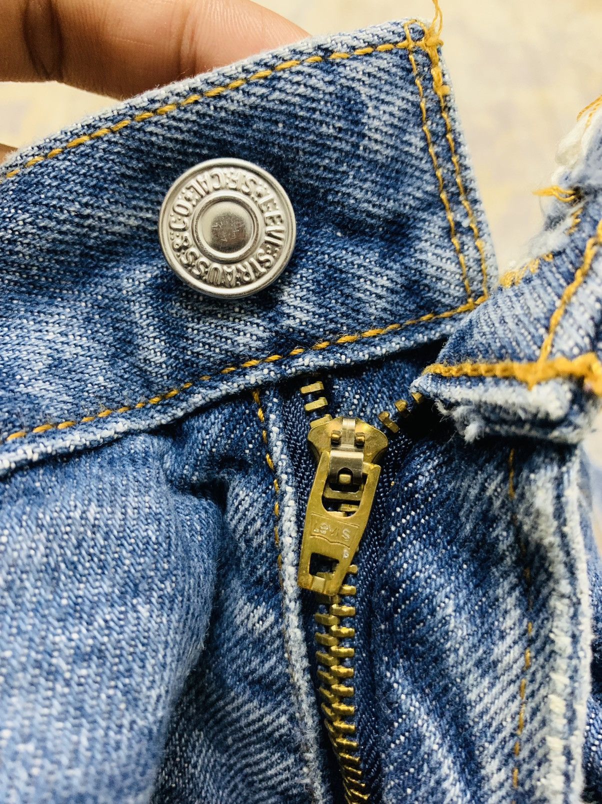 Levi's Vintage Levis 517 Blue Wash Boot Cut Flared Jeans 34x33 Size US 34 / EU 50 - 7 Thumbnail