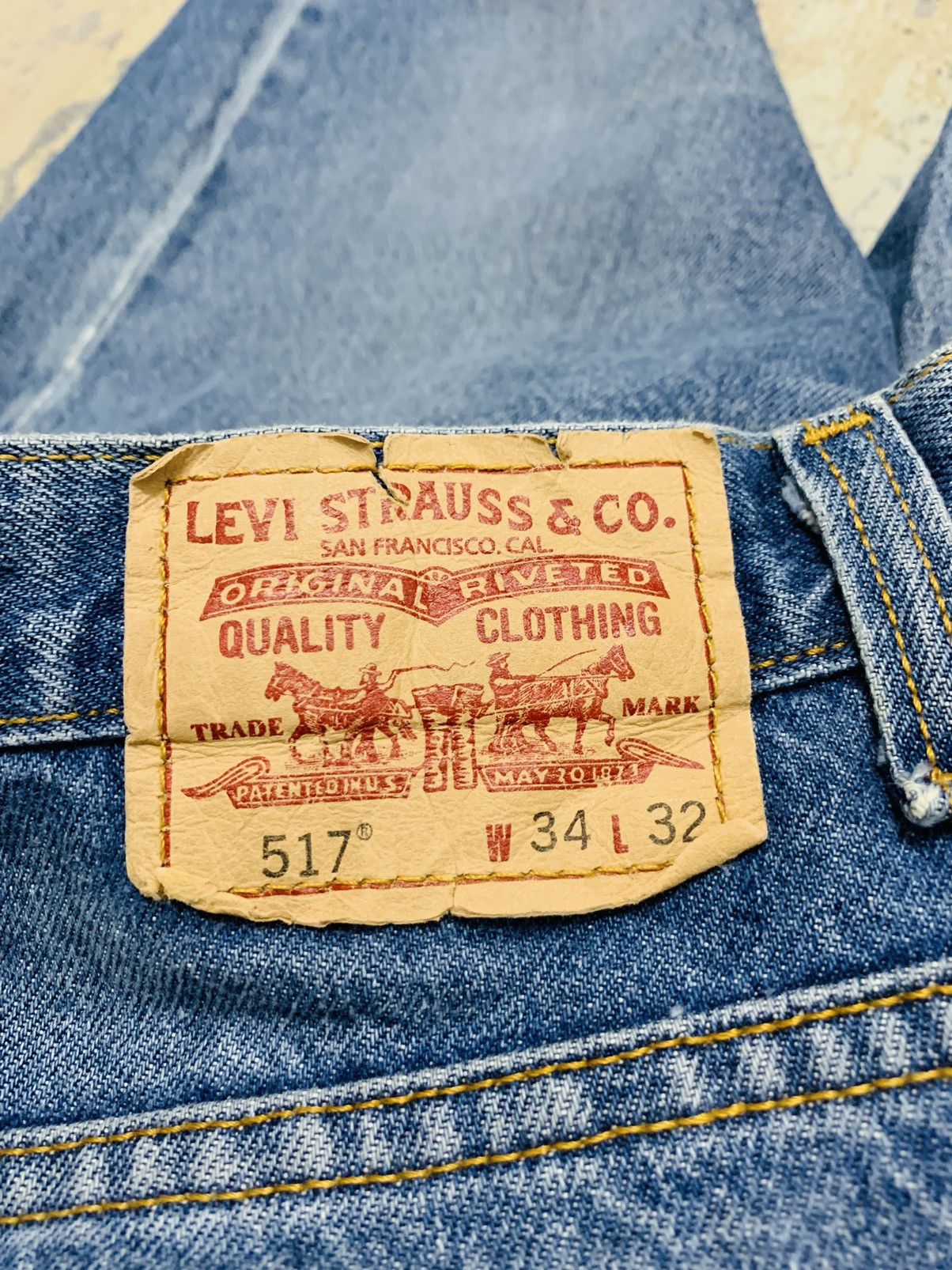 Levi's Vintage Levis 517 Blue Wash Boot Cut Flared Jeans 34x33 Size US 34 / EU 50 - 11 Thumbnail