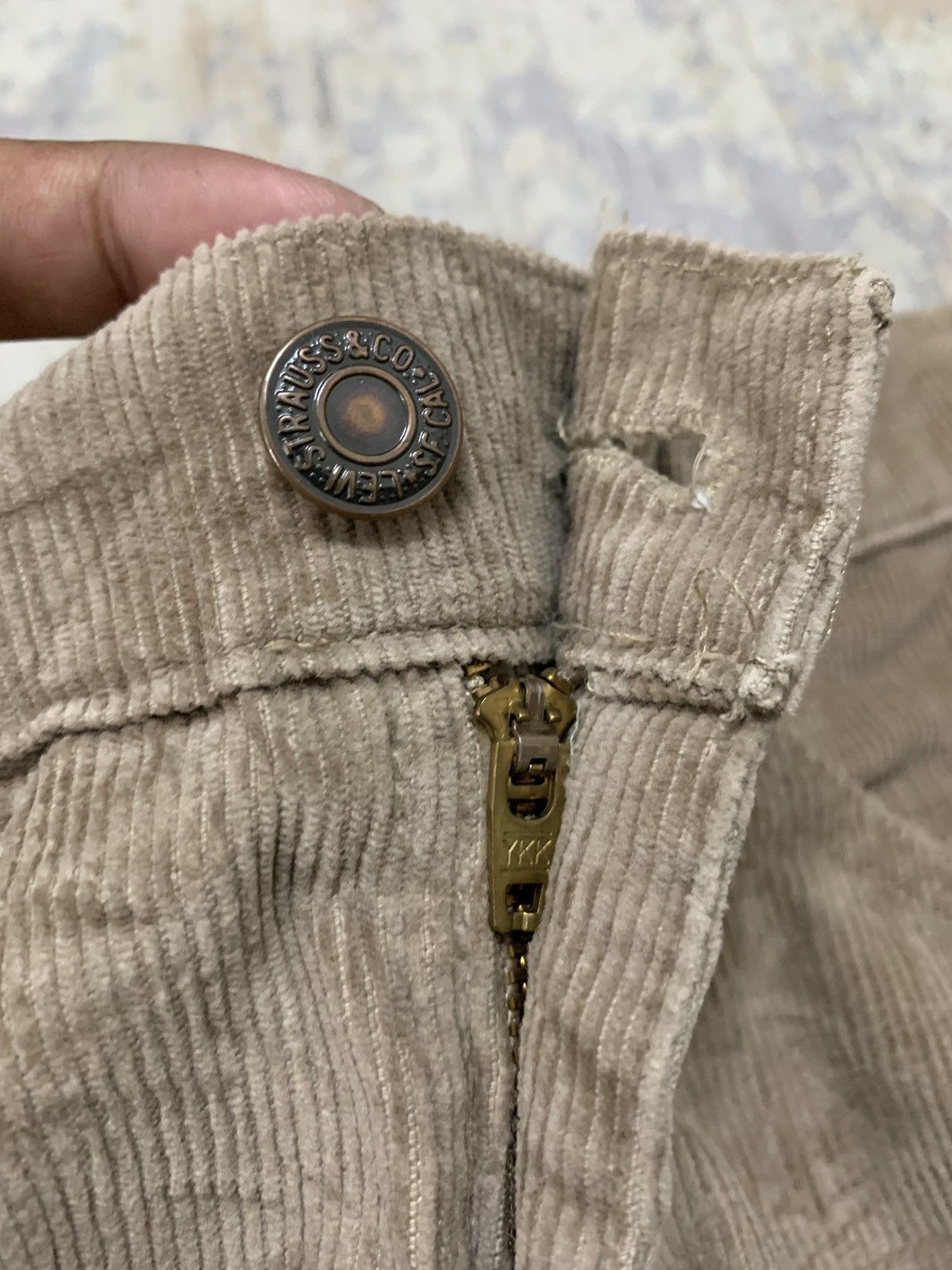 Levi's Vintage Levis Corduroy Jeans White Tab Made In Usa 28x25.5 Size US 28 / EU 44 - 6 Thumbnail