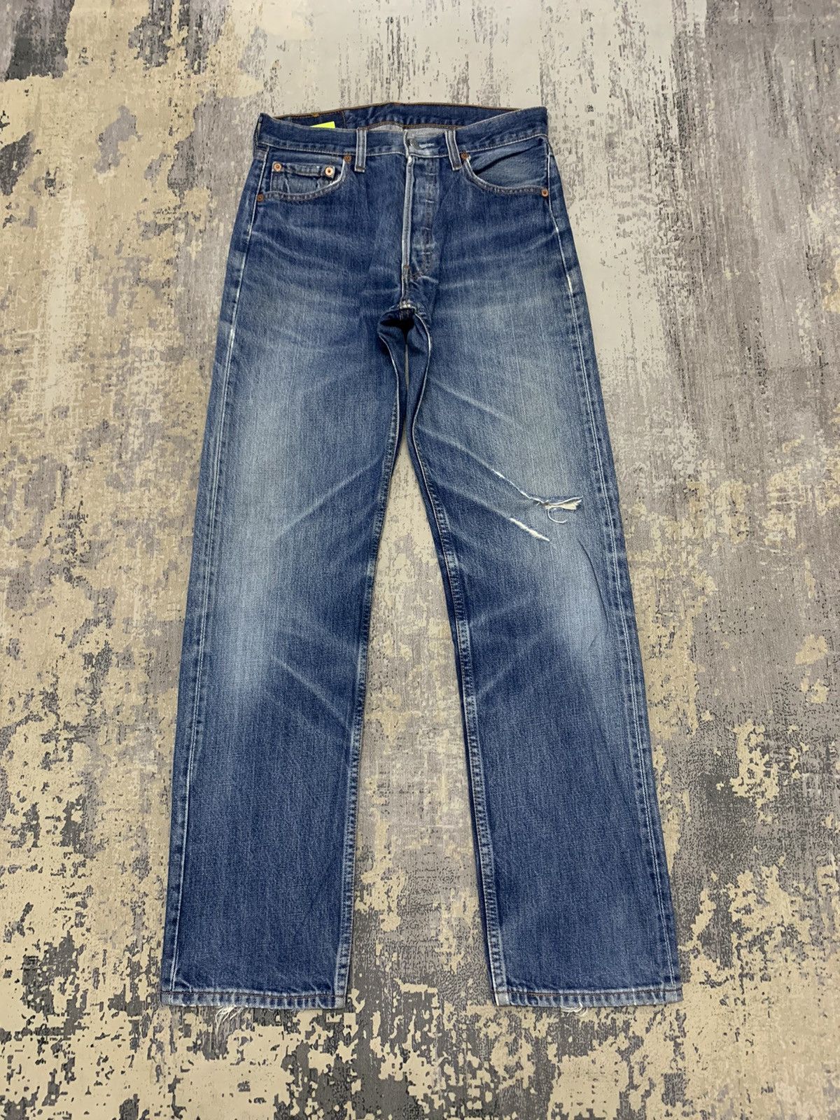 Levi's Vintage Levis 501 Distressed Denim Jeans W28x30.5 Size US 28 / EU 44 - 1 Thumbnail