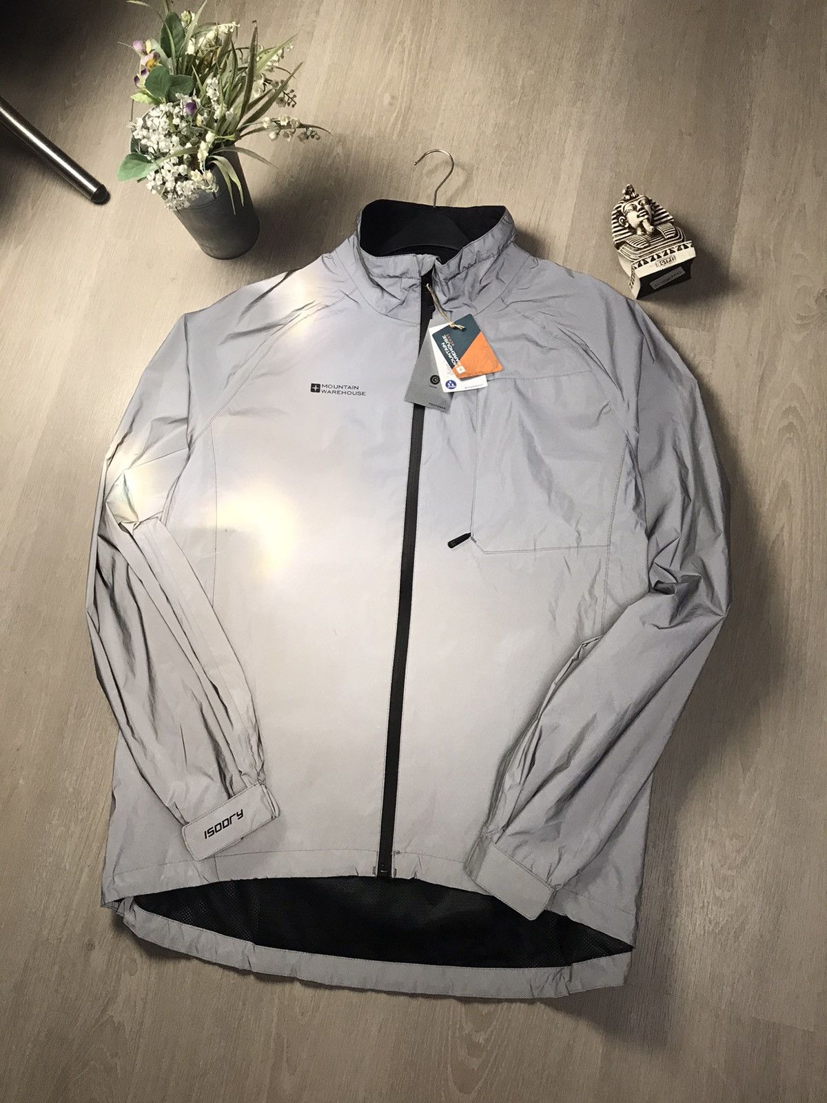 Goretex × Other × The Mountain Mountain Warehouse Reflective jacket size L Size US L / EU 52-54 / 3 - 2 Thumbnail
