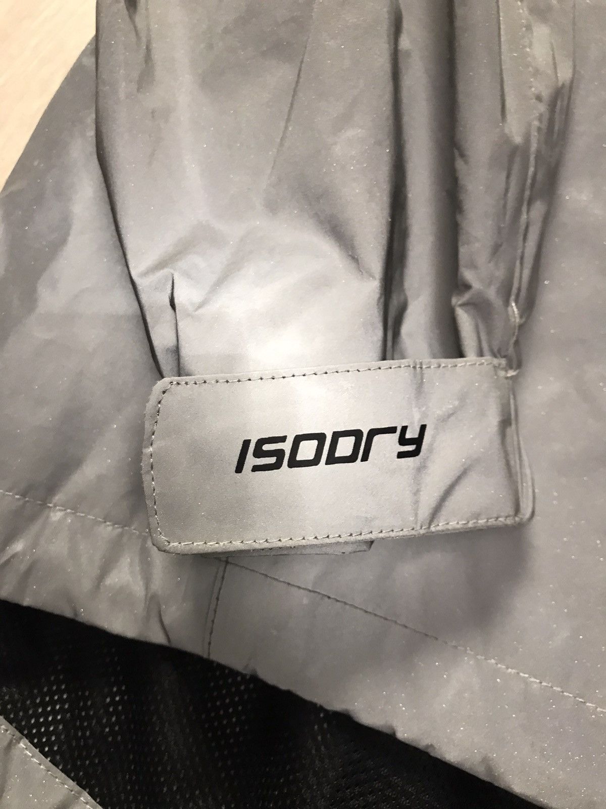 Goretex × Other × The Mountain Mountain Warehouse Reflective jacket size L Size US L / EU 52-54 / 3 - 5 Thumbnail