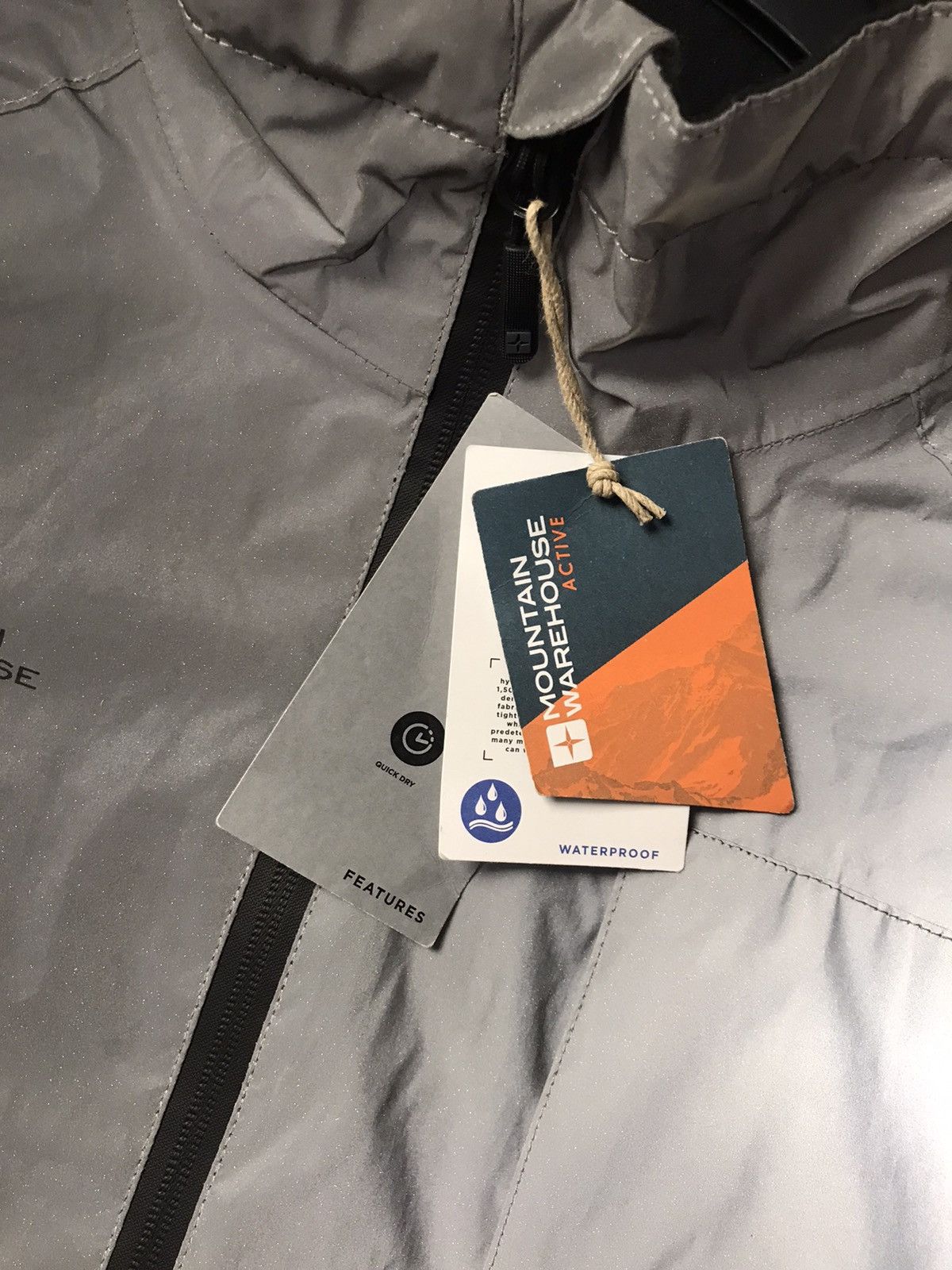 Goretex × Other × The Mountain Mountain Warehouse Reflective jacket size L Size US L / EU 52-54 / 3 - 8 Thumbnail