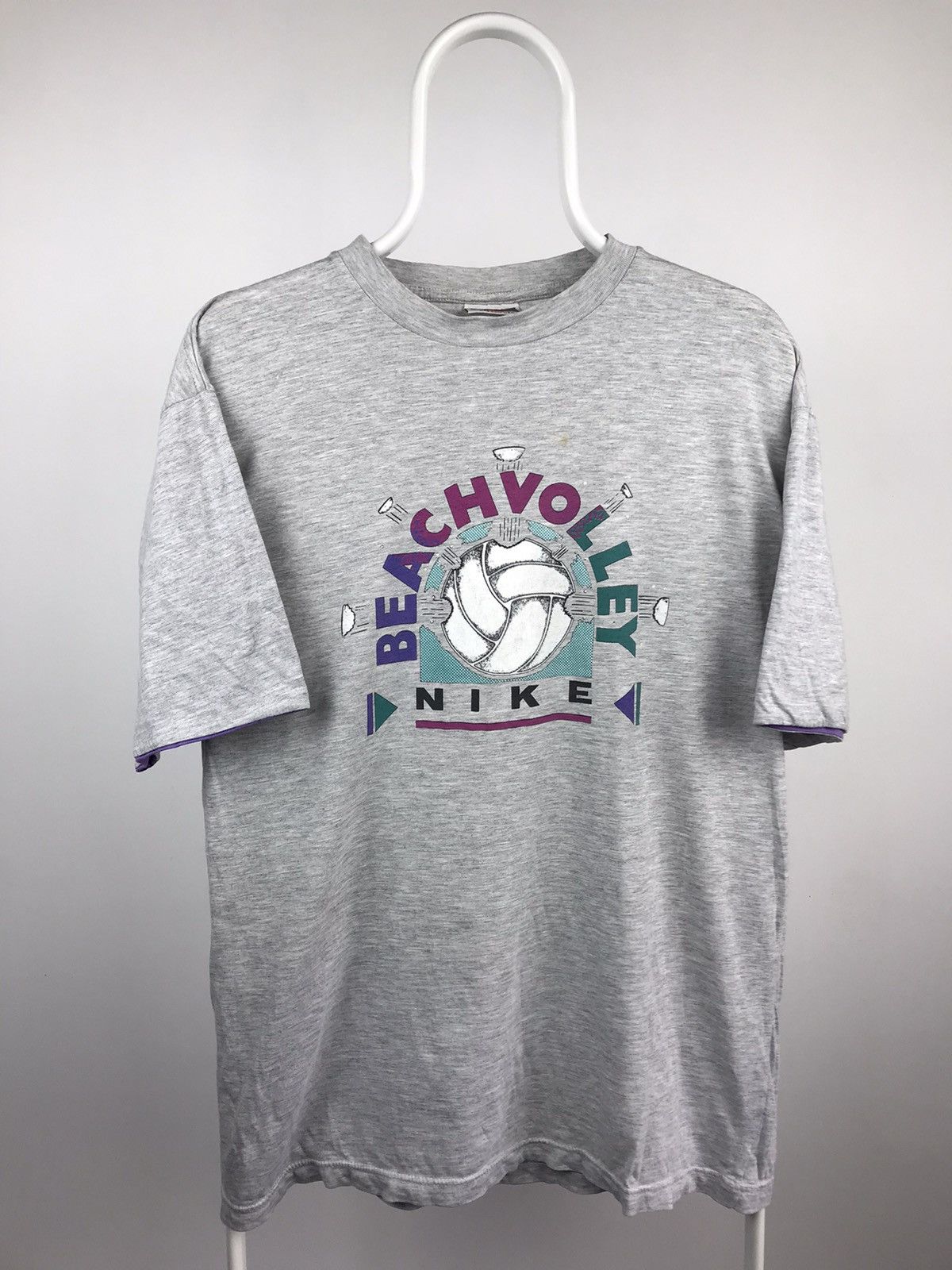 Vintage Vintage Nike Beachvolley Ball Tee Size US L / EU 52-54 / 3 - 1 Thumbnail