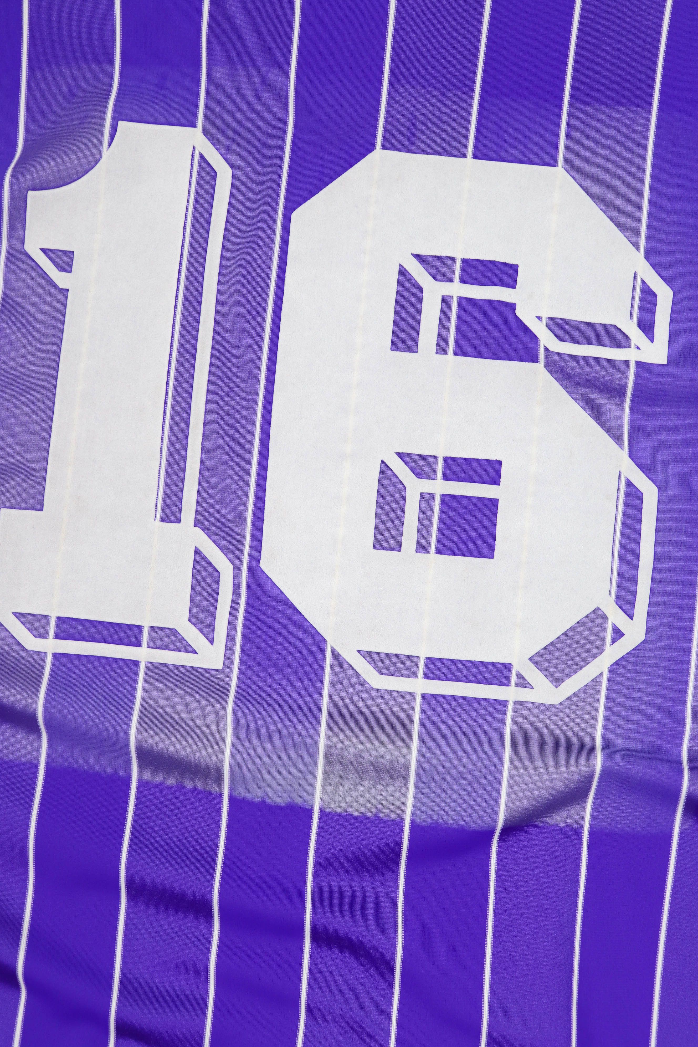 Vintage Vintage 80-90s Die Continentale Striped Purple Soccer Jersey Size US L / EU 52-54 / 3 - 6 Thumbnail