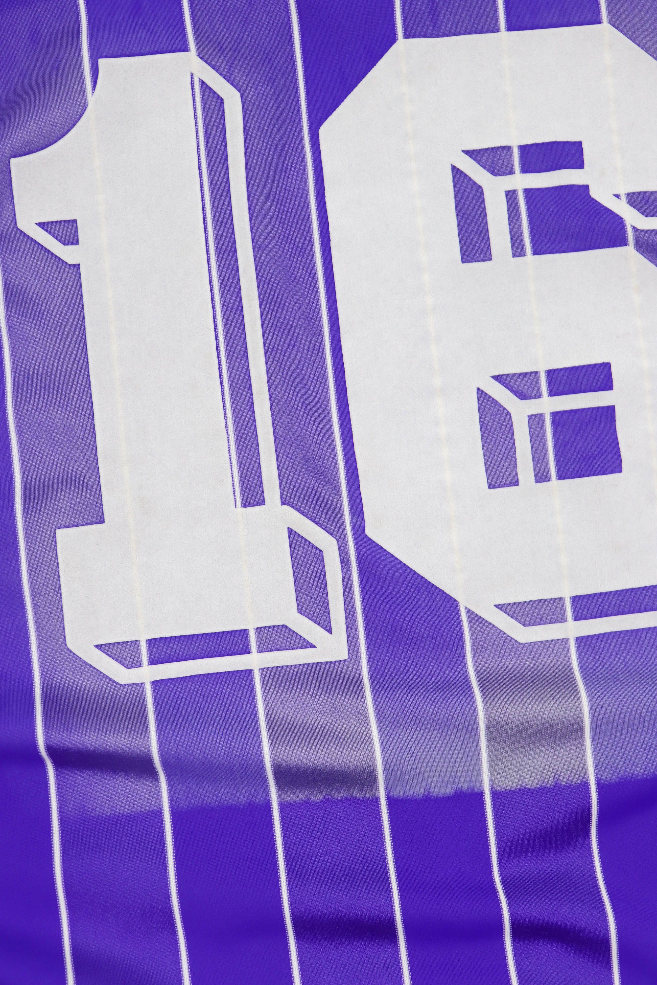 Vintage Vintage 80-90s Die Continentale Striped Purple Soccer Jersey Size US L / EU 52-54 / 3 - 7 Thumbnail