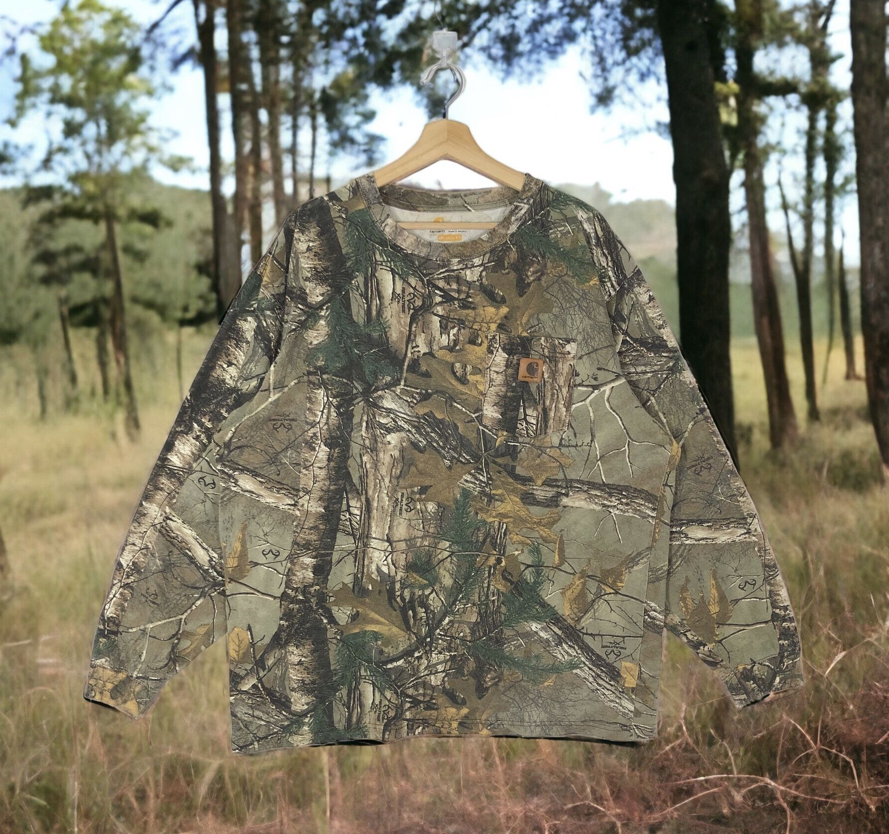 Image of Carhartt Real Tree Camo Mexico L/s Oversized in Realtree, Men's (Size XL)