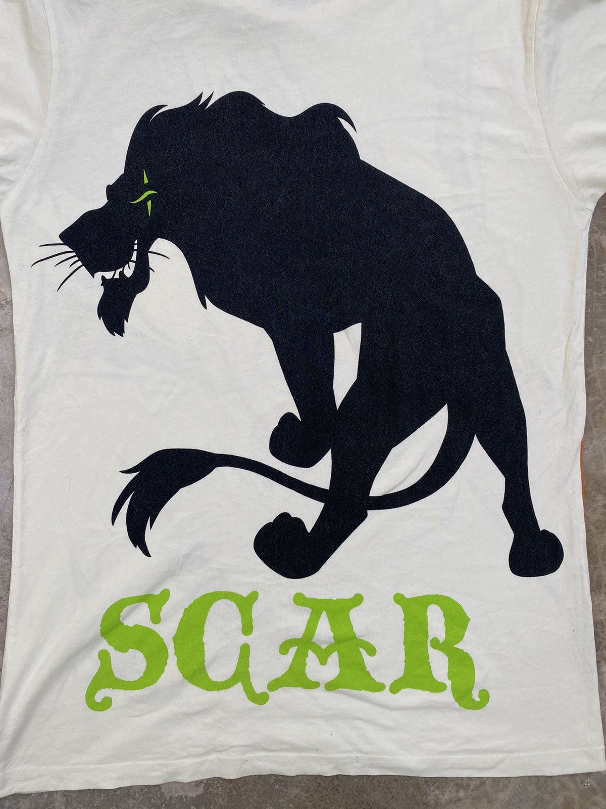 Disney × Vintage 🔥 Vintage Disney Villain Scar Lion King Size US L / EU 52-54 / 3 - 4 Thumbnail