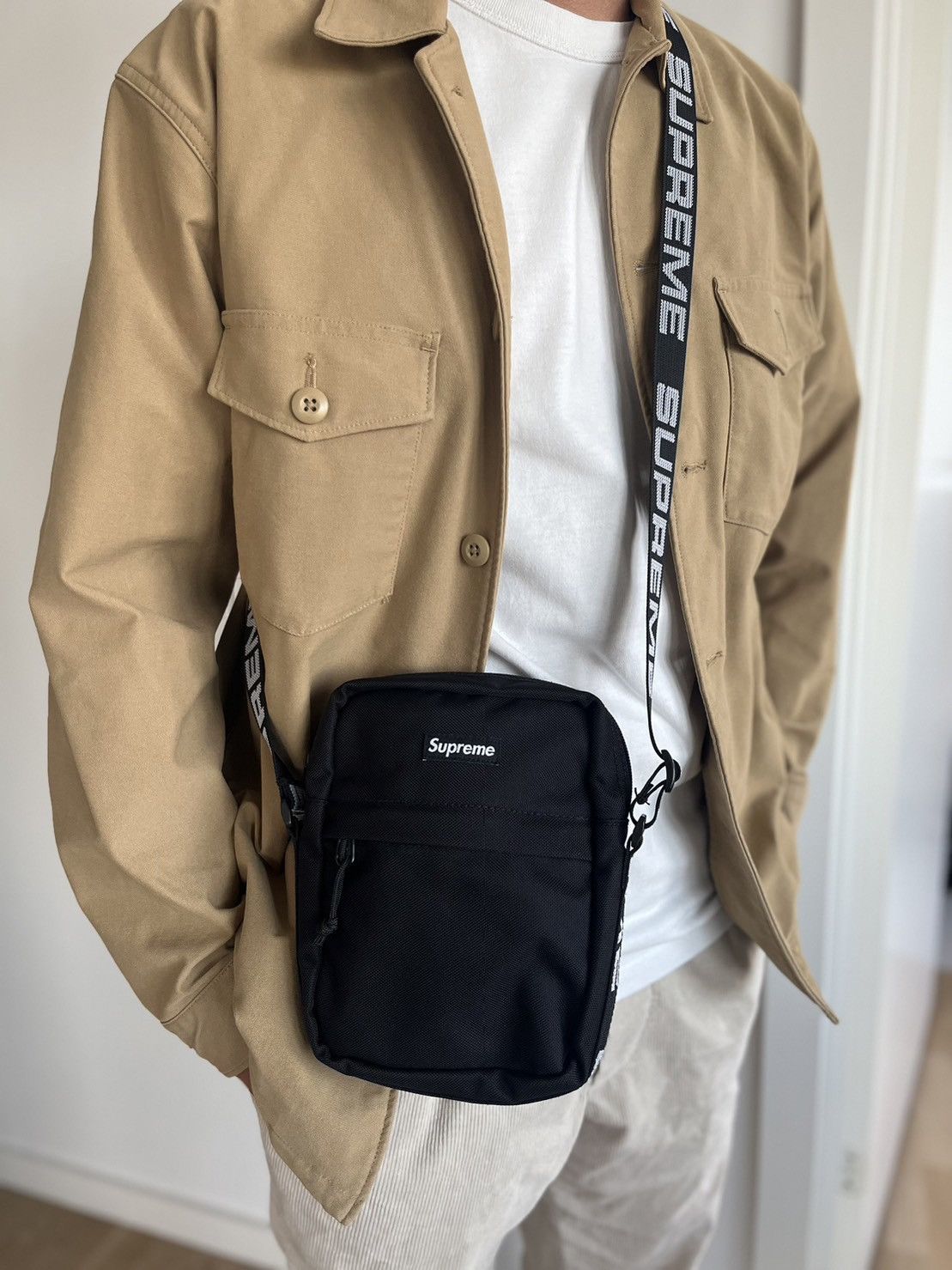 Supreme Supreme - Shoulder bag (SS18 Black Bag) | Grailed