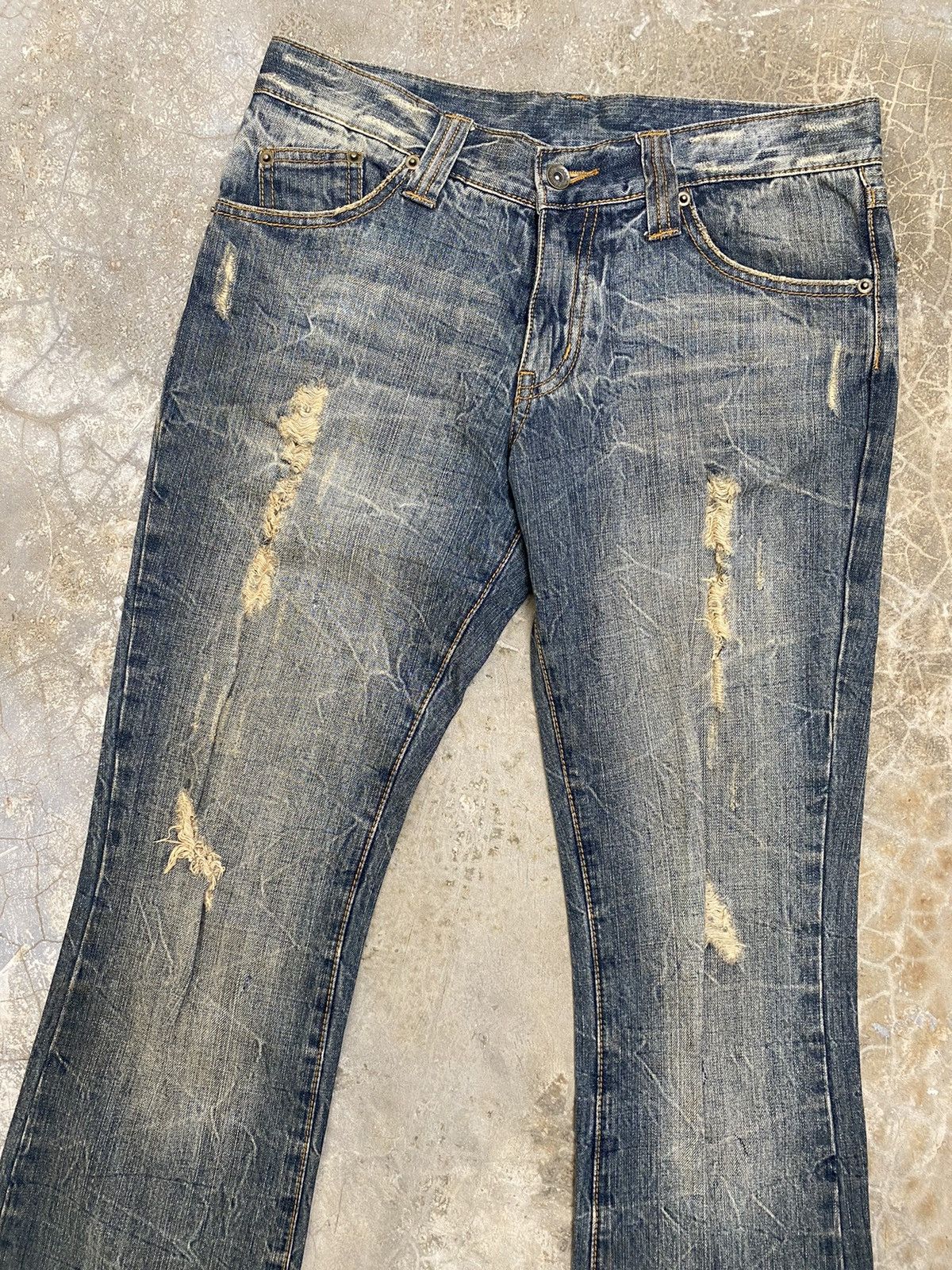 Hysteric Glamour × Japanese Brand × semanticdesign Flare SemanticDesign Distress Punk Denim Size 32" / US 10 / IT 46 - 3 Thumbnail