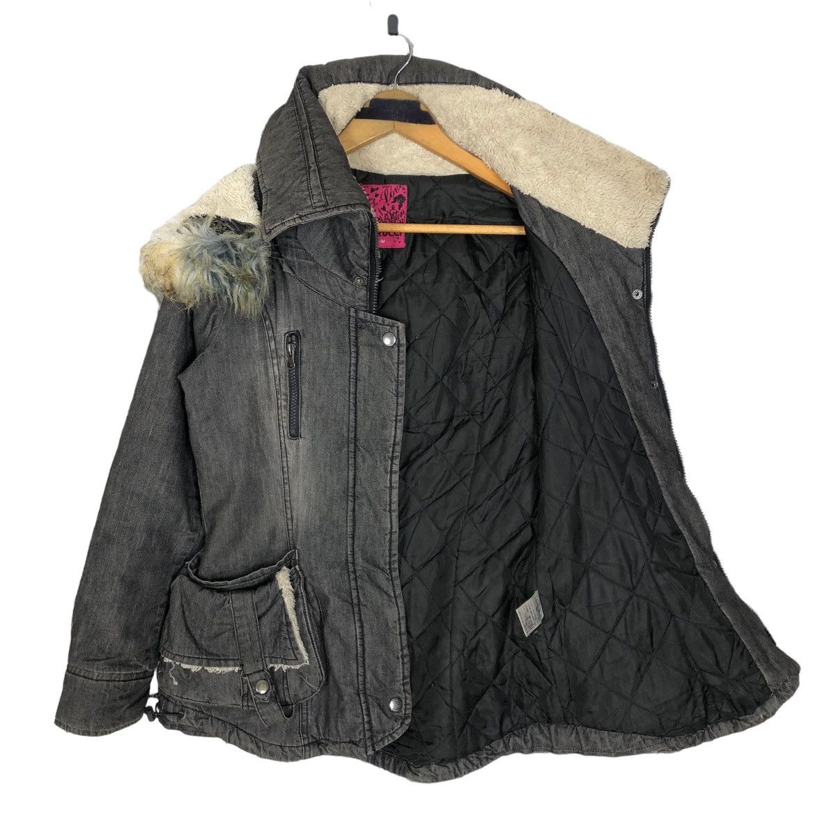 Fiorucci Fiorucci Faux Fur Hooded Quilted Lining Denim Jacket Size M / US 6-8 / IT 42-44 - 7 Thumbnail