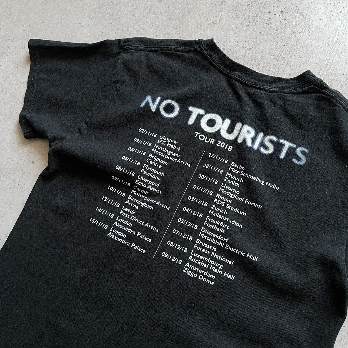 Band Tees × Vintage The Prodigy tee No Tourists UK tour 2018 vintage size S Size US S / EU 44-46 / 1 - 8 Thumbnail