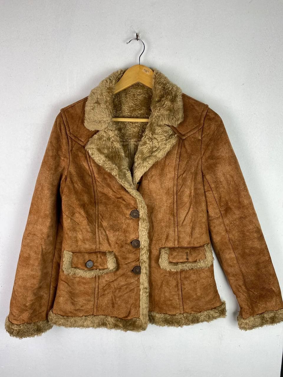 Burberry burberry blue label velvet jacket faux fur lining Size US M / EU 48-50 / 2 - 1 Thumbnail