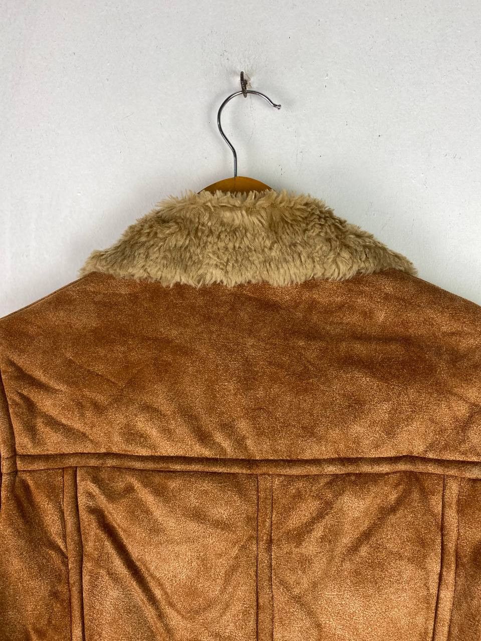 Burberry burberry blue label velvet jacket faux fur lining Size US M / EU 48-50 / 2 - 13 Thumbnail