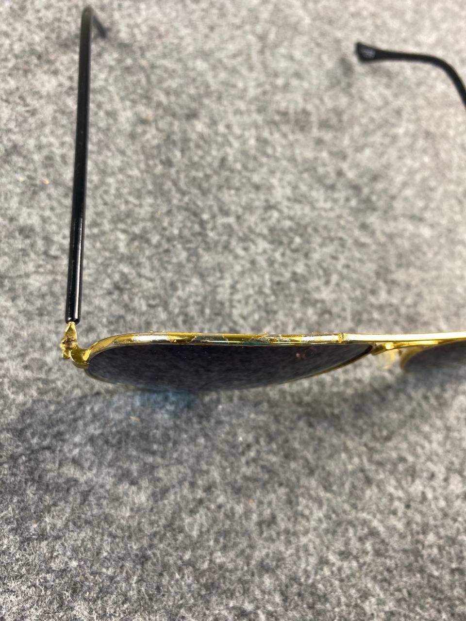 Other vintage sunglass design in usa blue lens Size ONE SIZE - 3 Thumbnail