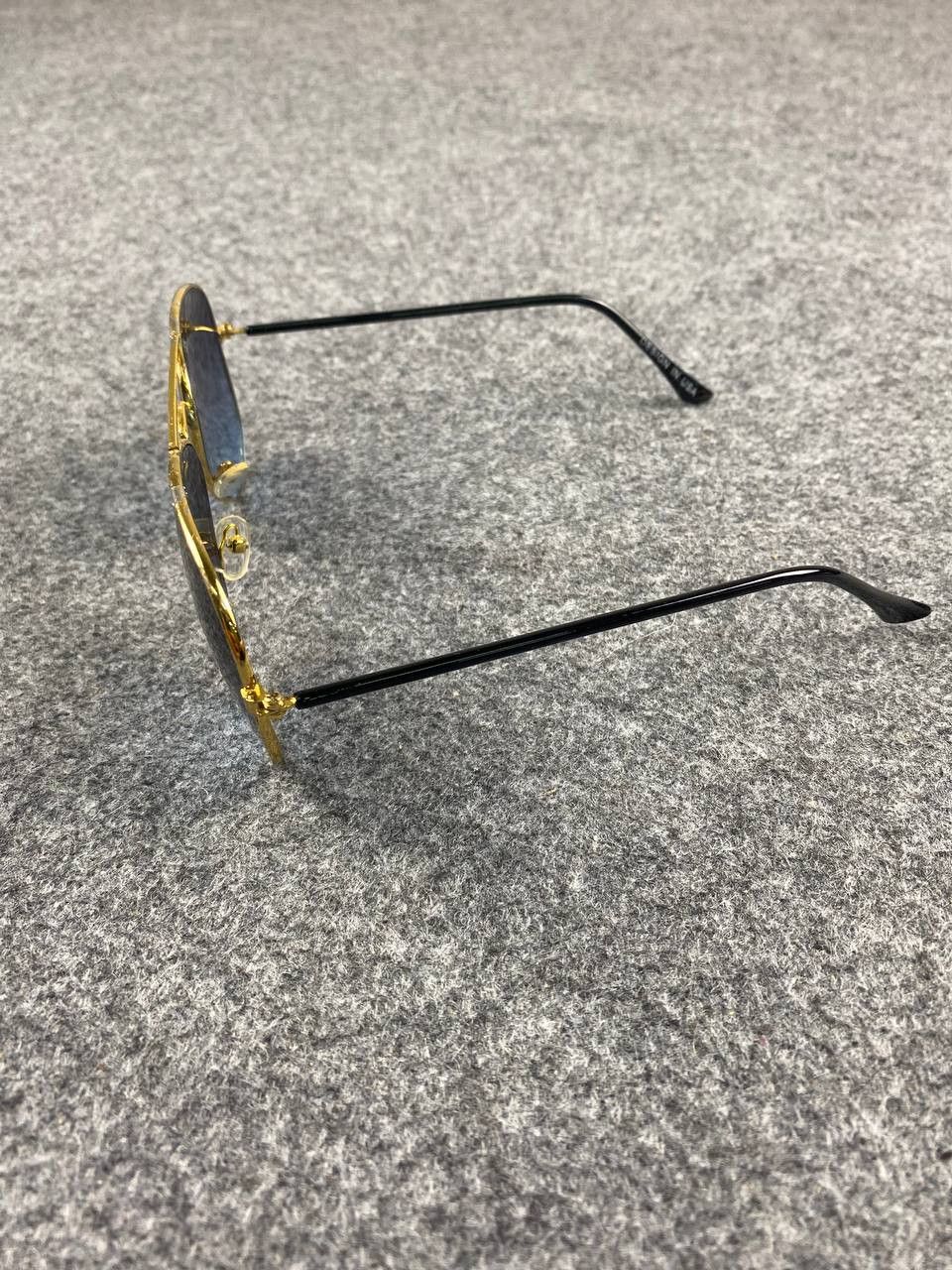 Other vintage sunglass design in usa blue lens Size ONE SIZE - 4 Thumbnail