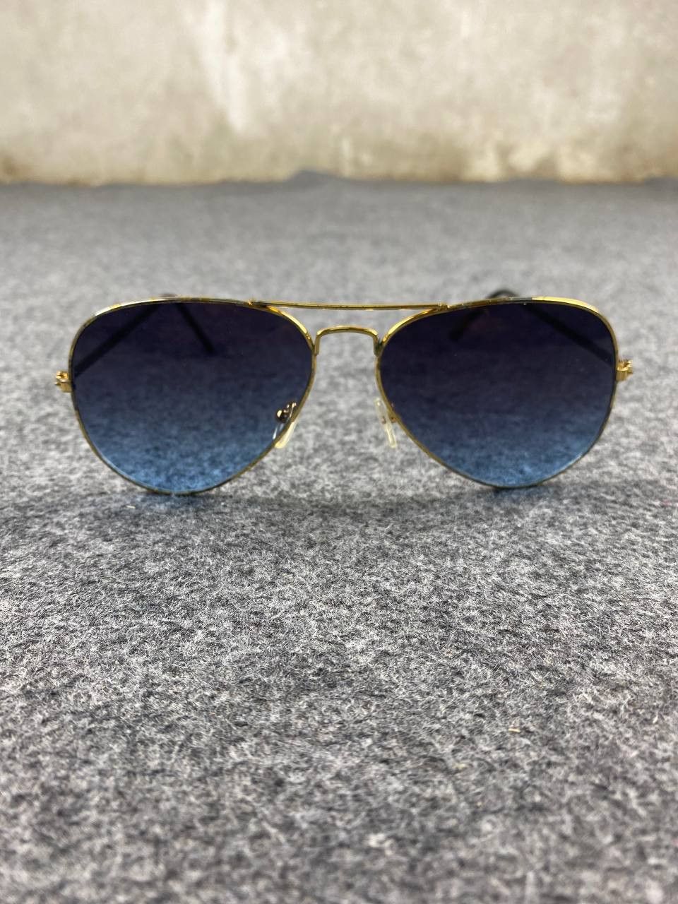 Other vintage sunglass design in usa blue lens Size ONE SIZE - 1 Thumbnail