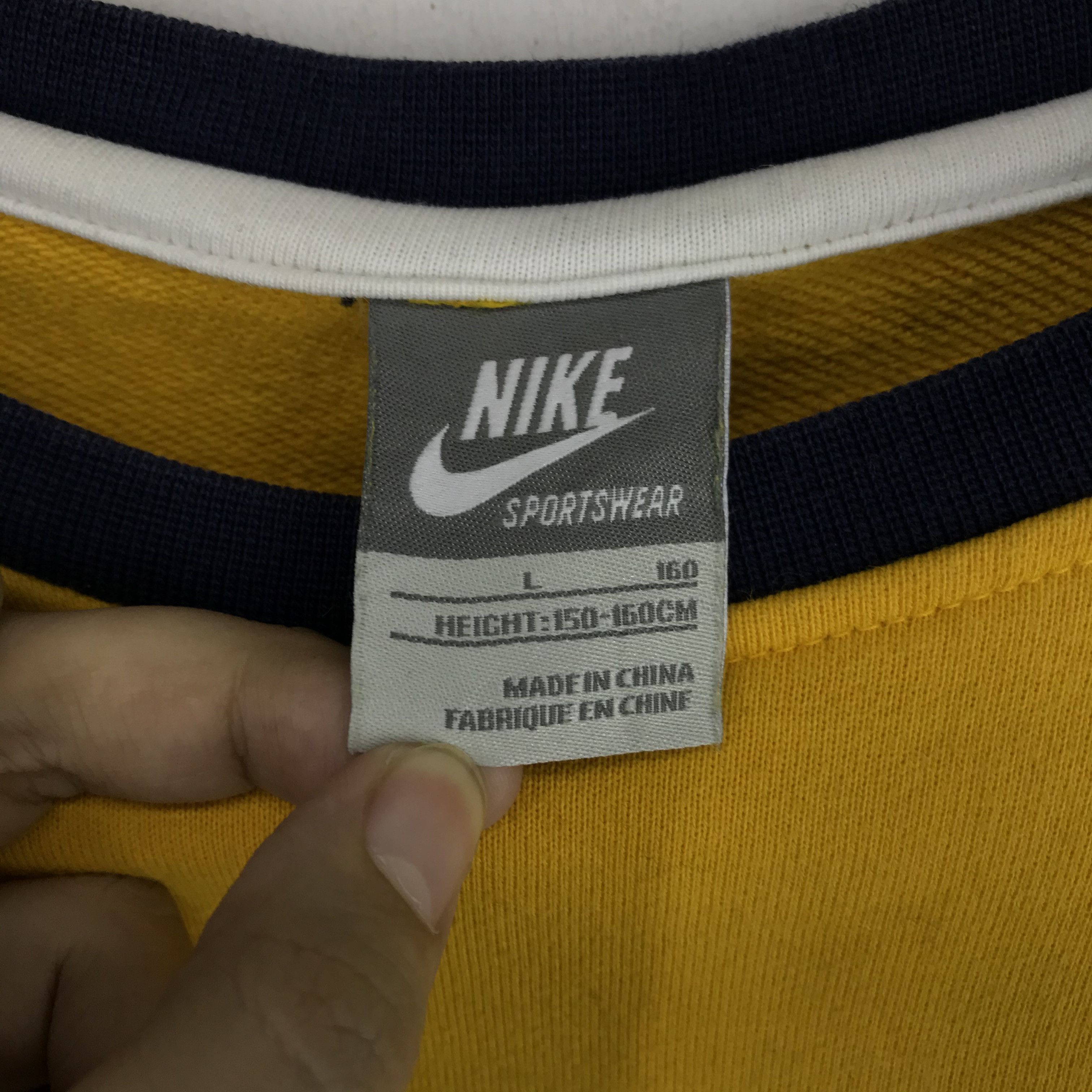 Nike NIKE Crew Neck Women Sweatshirt #2389-83 Size S / US 4 / IT 40 - 7 Thumbnail