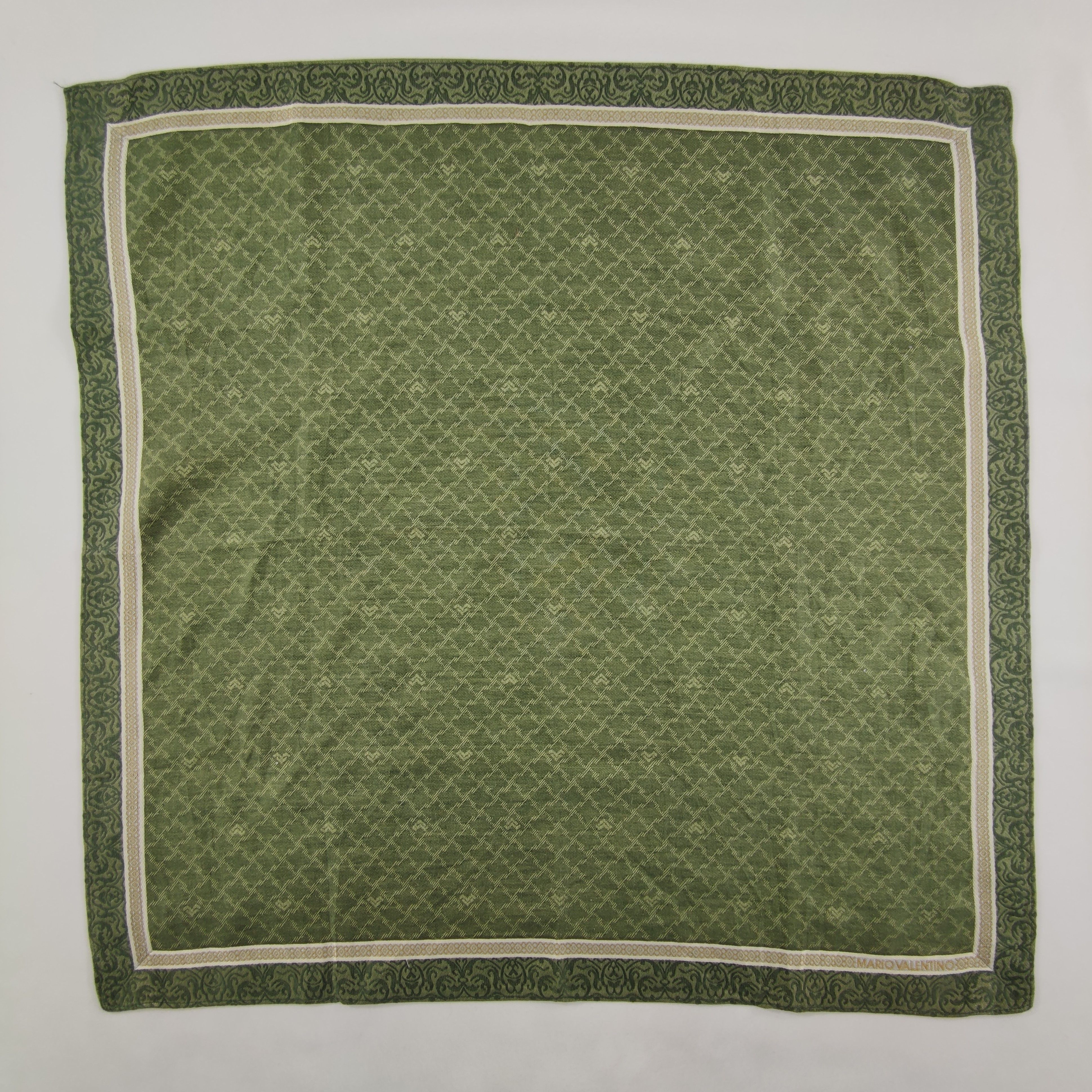 Mario Valentino Mario Valentino Handkerchief/Neckerchief/Bandana Size ONE SIZE - 2 Thumbnail